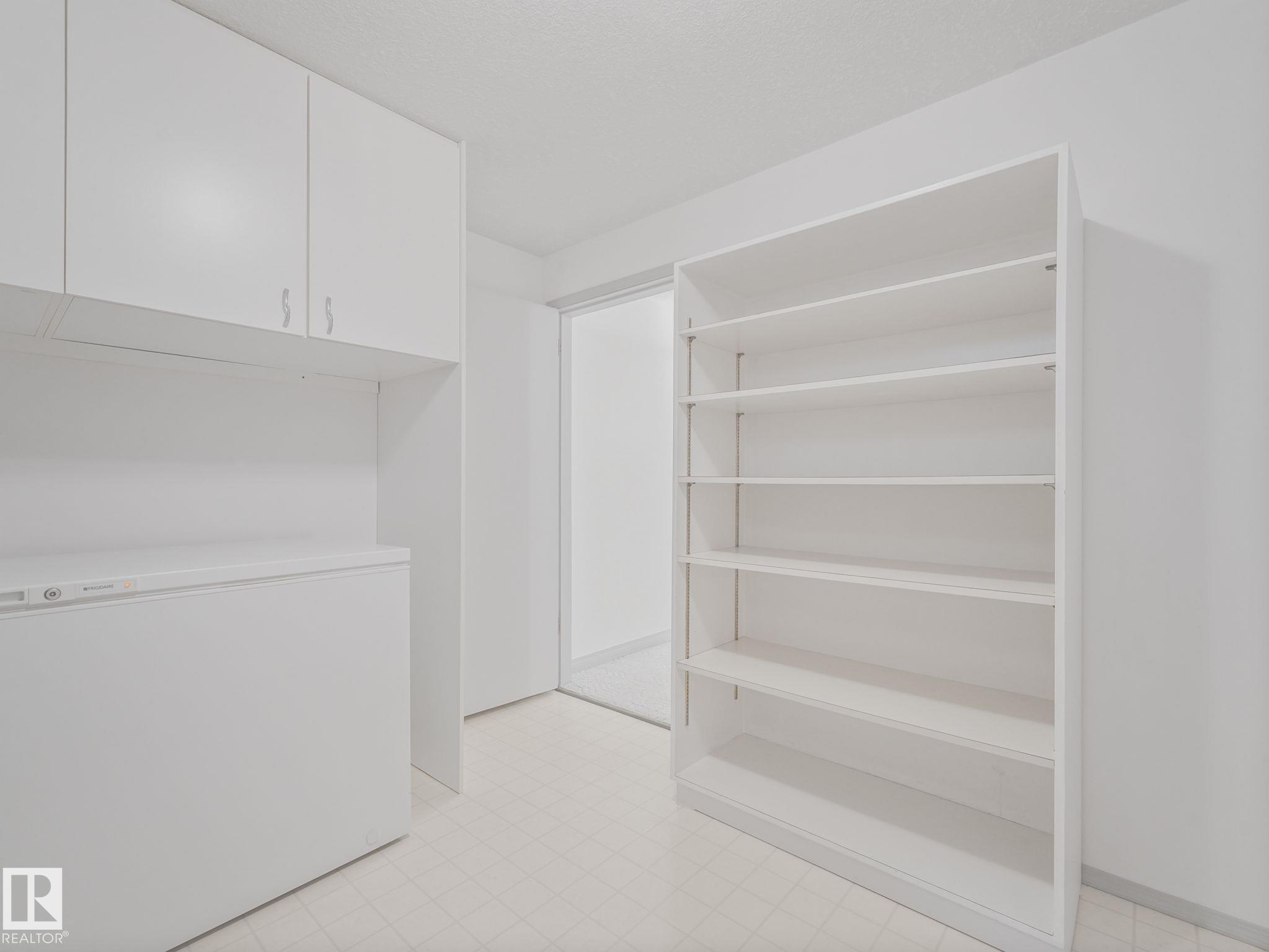 Photo 28 at 6303 92b Avenue NW, Ottewell, Edmonton