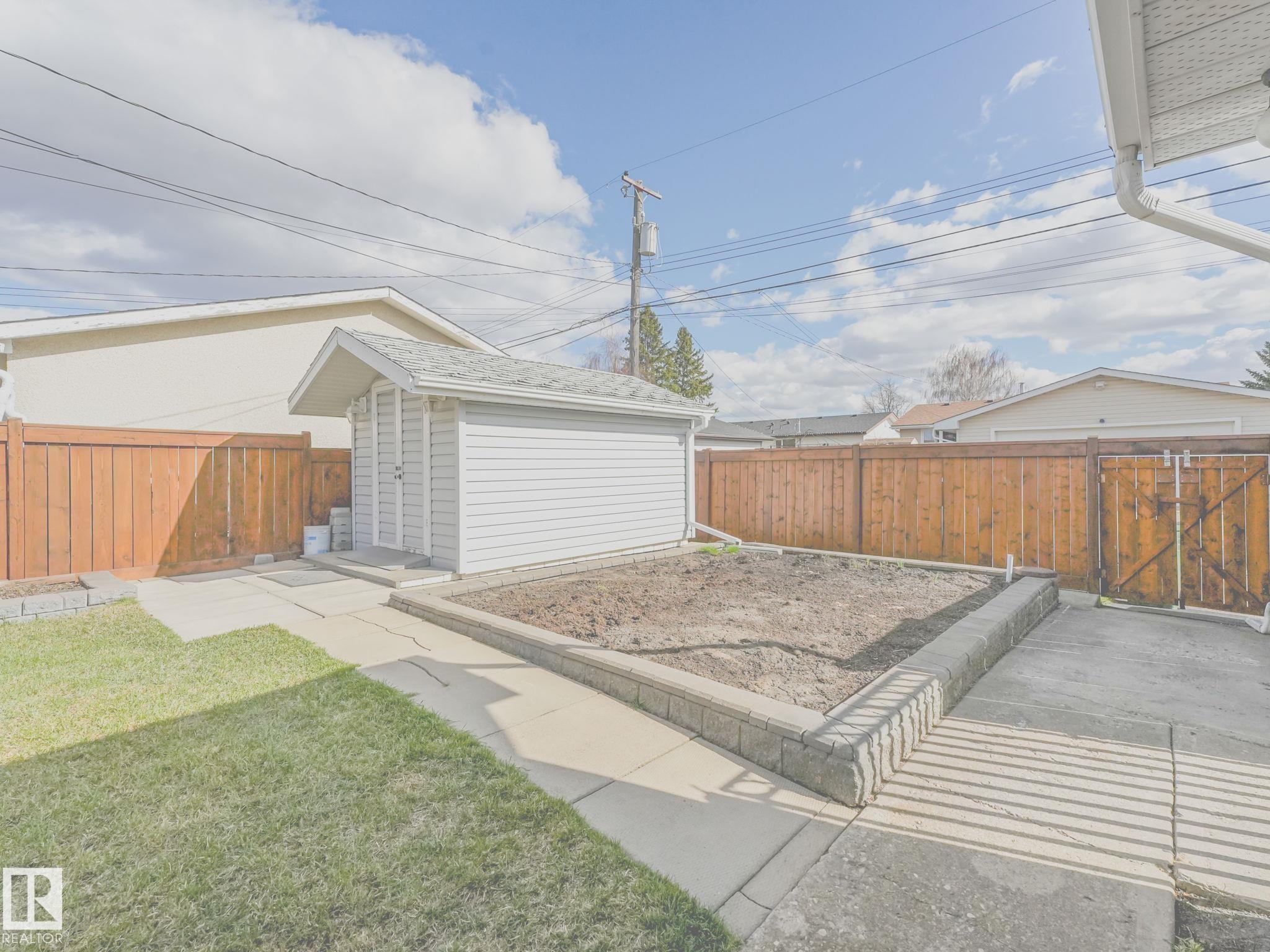 Photo 45 at 6303 92b Avenue NW, Ottewell, Edmonton