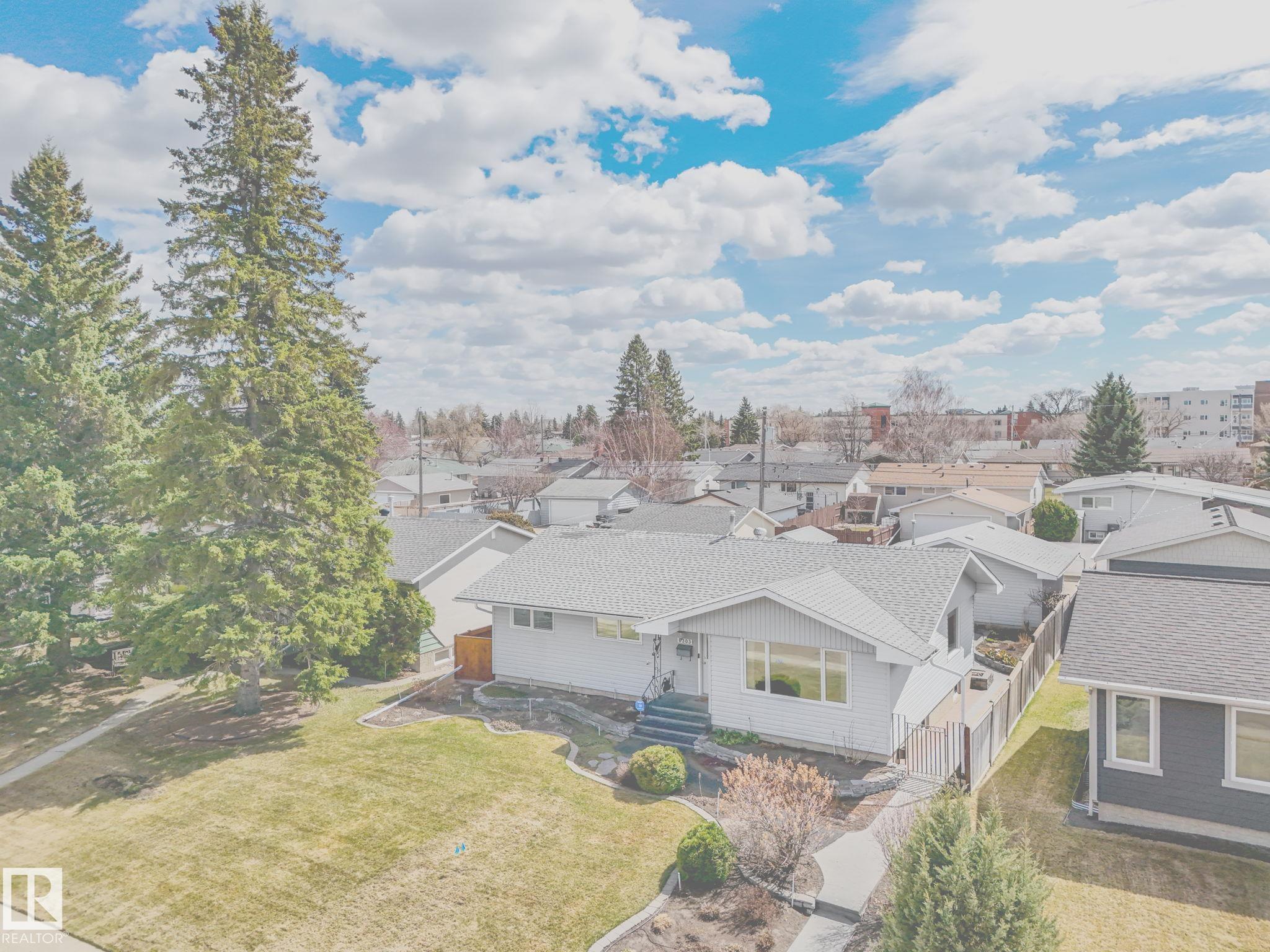 Photo 55 at 6303 92b Avenue NW, Ottewell, Edmonton