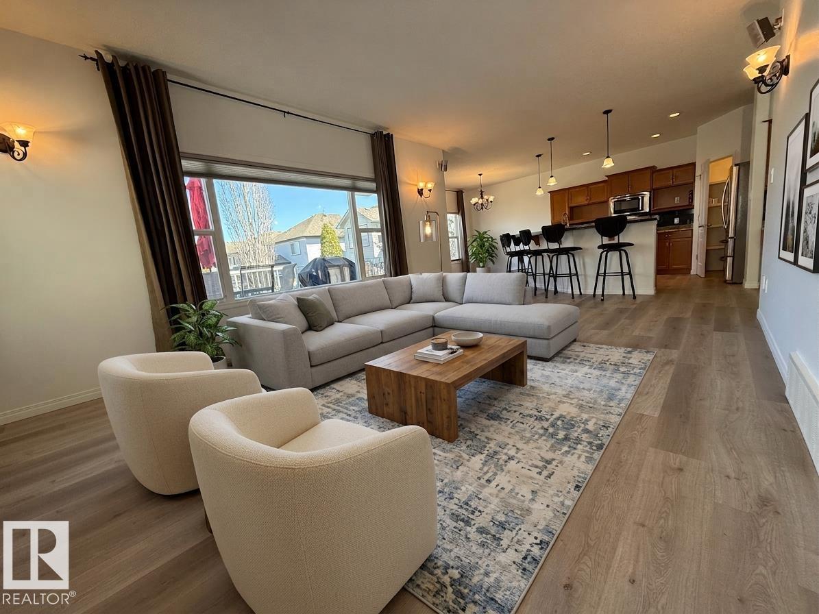 https://zimg.paragon.ice.com/ParagonImages/Property/PM/RAE/225399382/14/0/0/ce3098eace66086f8ba3a61809d1c75e/1/6a36fcdab426d390d716e69af4fb1378/225399382-a0a2487d-d315-4080-978b-693bf5bae545.JPG