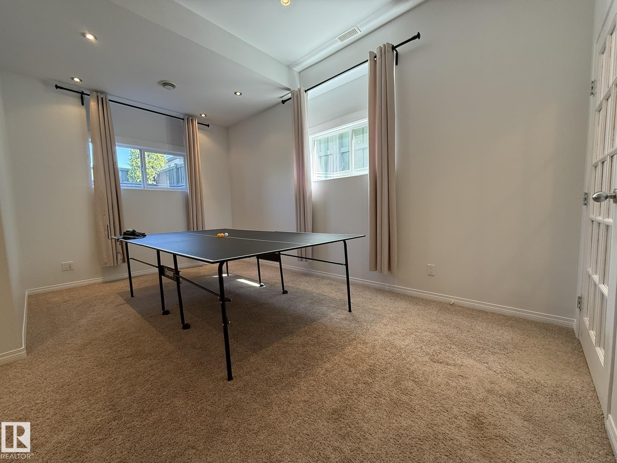 https://zimg.paragon.ice.com/ParagonImages/Property/PM/RAE/225399382/28/0/0/1d3c2e839e08409d28e13c0e764df016/1/6a36fcdab426d390d716e69af4fb1378/225399382-d7251032-a6c2-4497-bc39-cb10cfa3198f.JPG