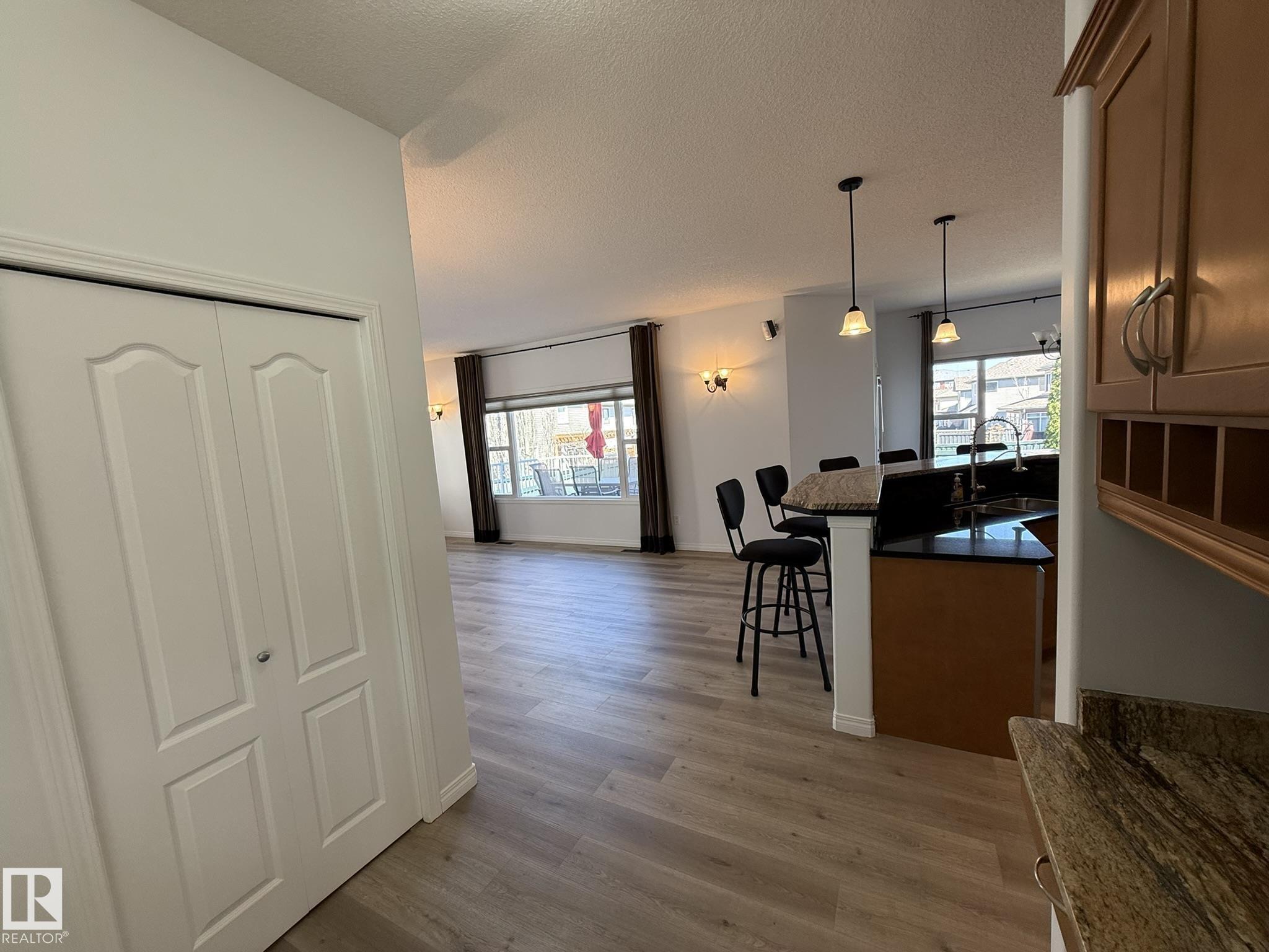 Picture for 2335 RUTHERFORD WY SW