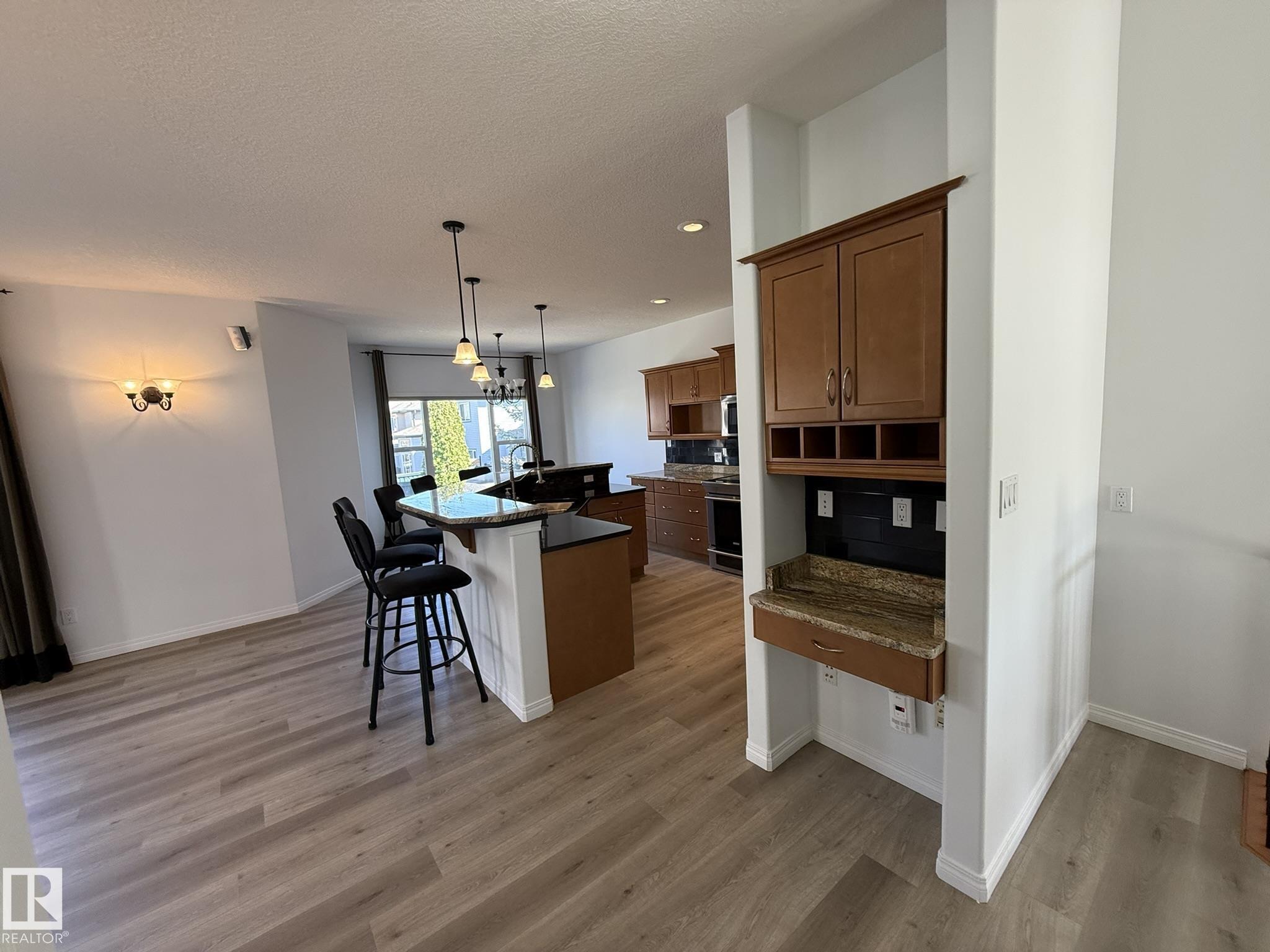 Picture for 2335 RUTHERFORD WY SW