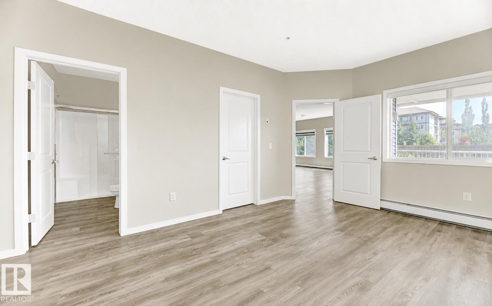 https://zimg.paragon.ice.com/ParagonImages/Property/PM/RAE/225399384/23/0/0/2d074f390cbe1bf7ddb637397530bc10/1/8f8f4e5669c8b731d5037acfe37a6eaa/225399384-ac0ebd0d-2cd0-422d-9e07-cd5569510678.JPG
