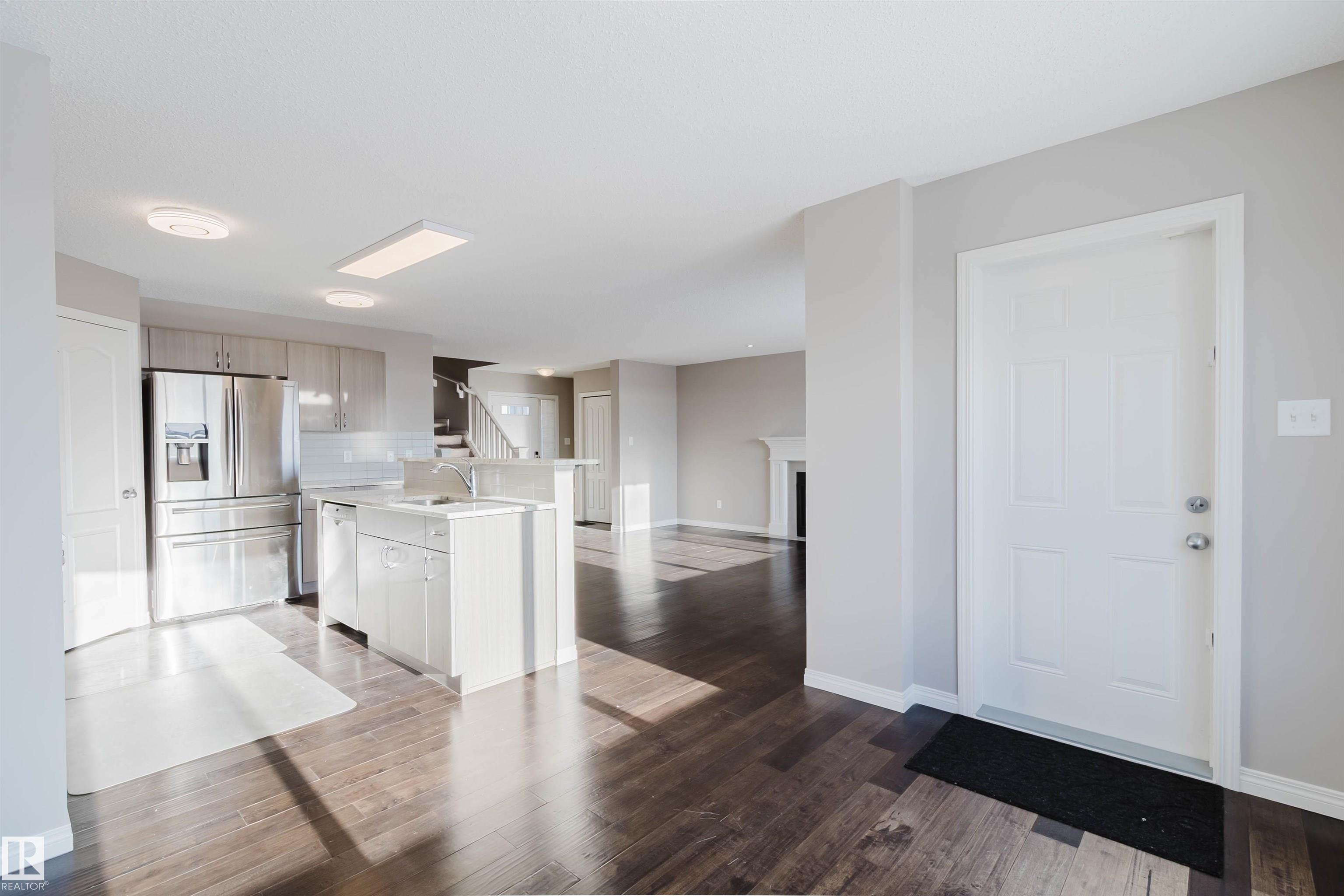 https://zimg.paragon.ice.com/ParagonImages/Property/PM/RAE/225399390/14/0/0/38c914dec61224145ecb97acc49ebc43/1/252a1b558dcc17fdaa58f15bae422943/225399390-a320c7a5-b64c-4117-a84d-c068d3cda82e.JPG