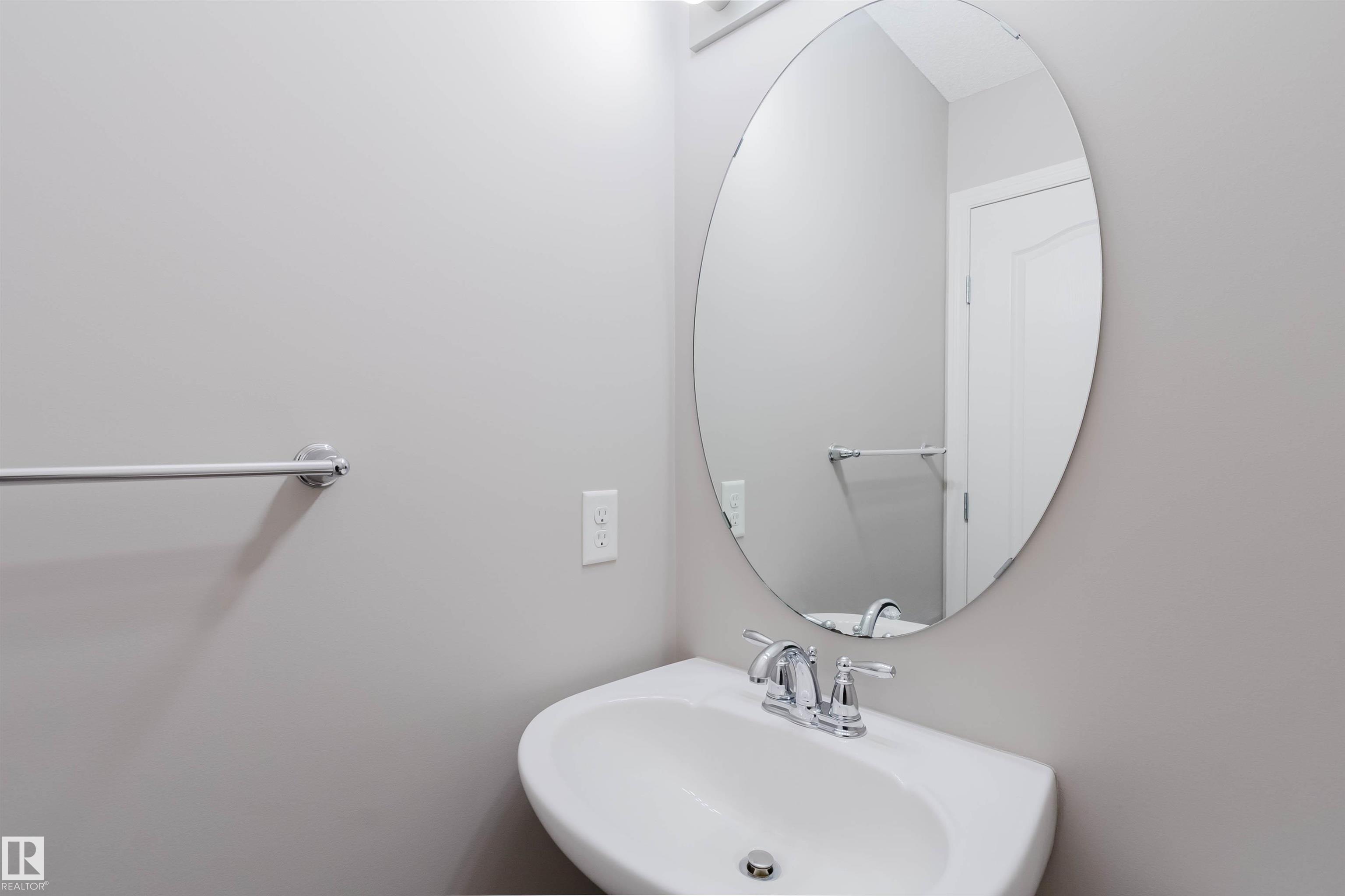 https://zimg.paragon.ice.com/ParagonImages/Property/PM/RAE/225399390/18/0/0/5364cc9d2834c0c4729bc92d98f9e4be/1/252a1b558dcc17fdaa58f15bae422943/225399390-4654ab15-db17-4574-9e19-38ef82ba0f96.JPG