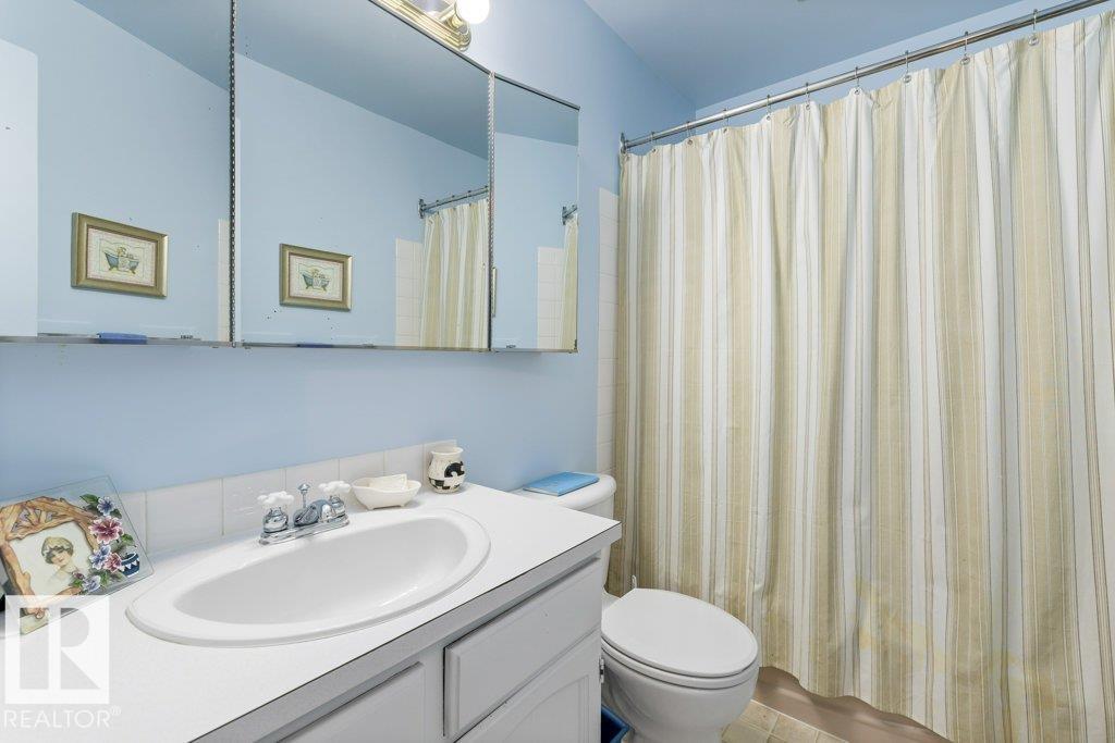 Photo 17 at 24 25019 Sturgeon Road Drive, Upper Viscount Estate, Rural Sturgeon County