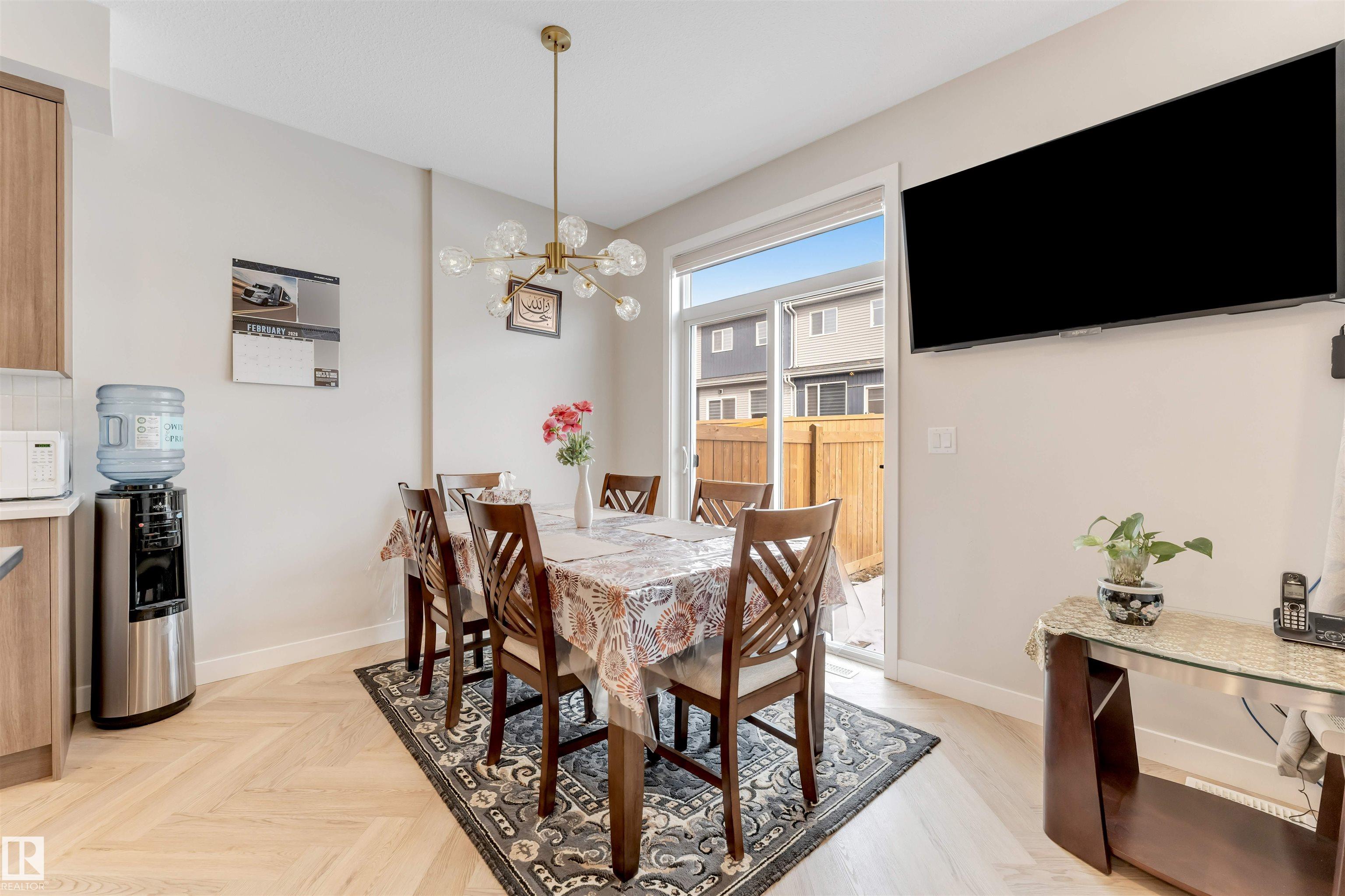 https://zimg.paragon.ice.com/ParagonImages/Property/PM/RAE/225399408/11/0/0/fa3143a951c4e5f06d857ebf40806baf/1/408676a0ec62dcba399adf8356c071f2/225399408-497b8445-8d43-44c2-80f1-e0eb9a5375db.JPG