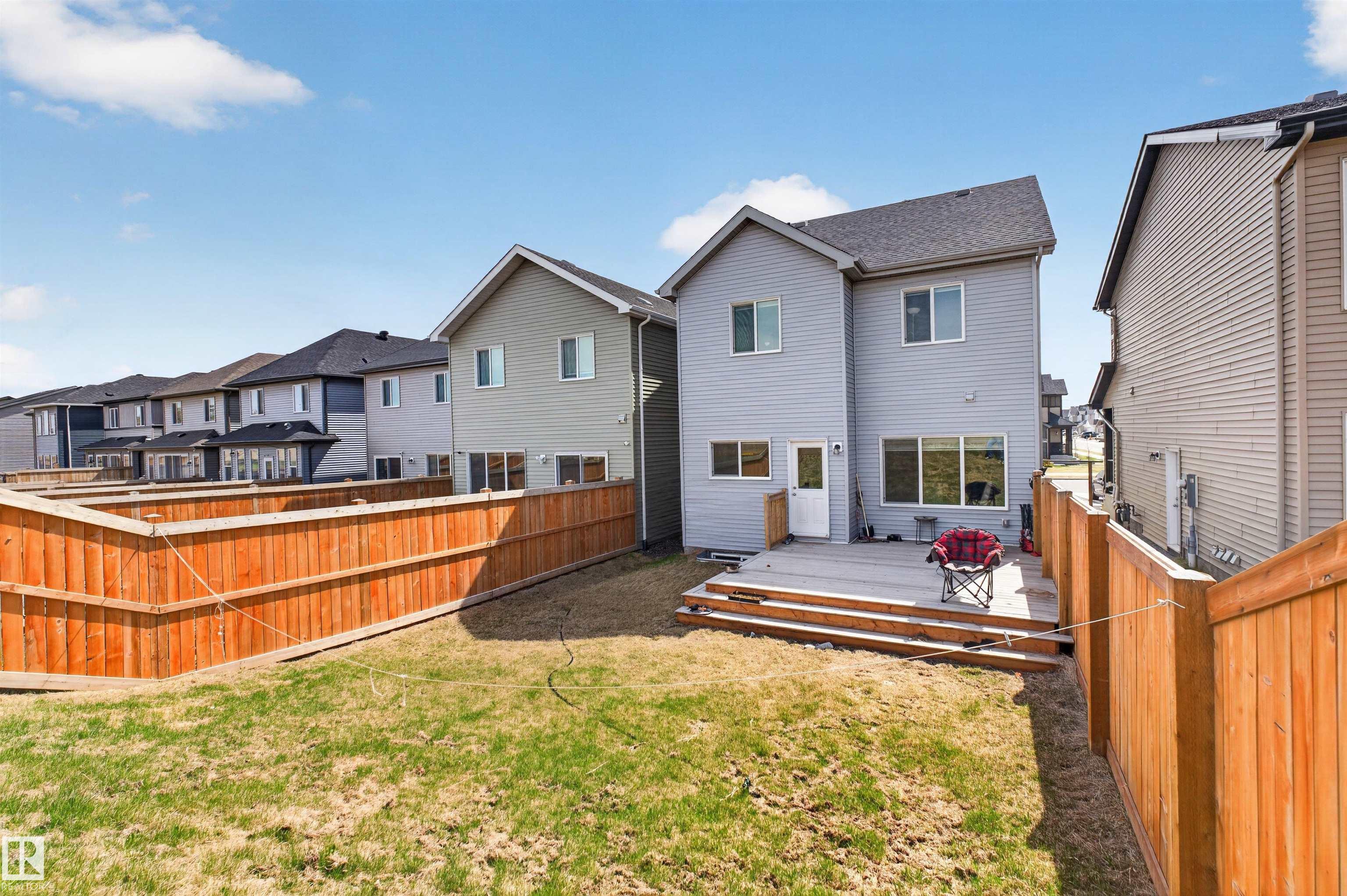 https://zimg.paragon.ice.com/ParagonImages/Property/PM/RAE/225399409/20/0/0/5916f2f7116a8e5ec604ef5bb951c8b5/1/39409c1ee42cc264573fac8d3f829013/225399409-1ffafbf3-0cd8-41db-ae1e-cef85d35738d.JPG