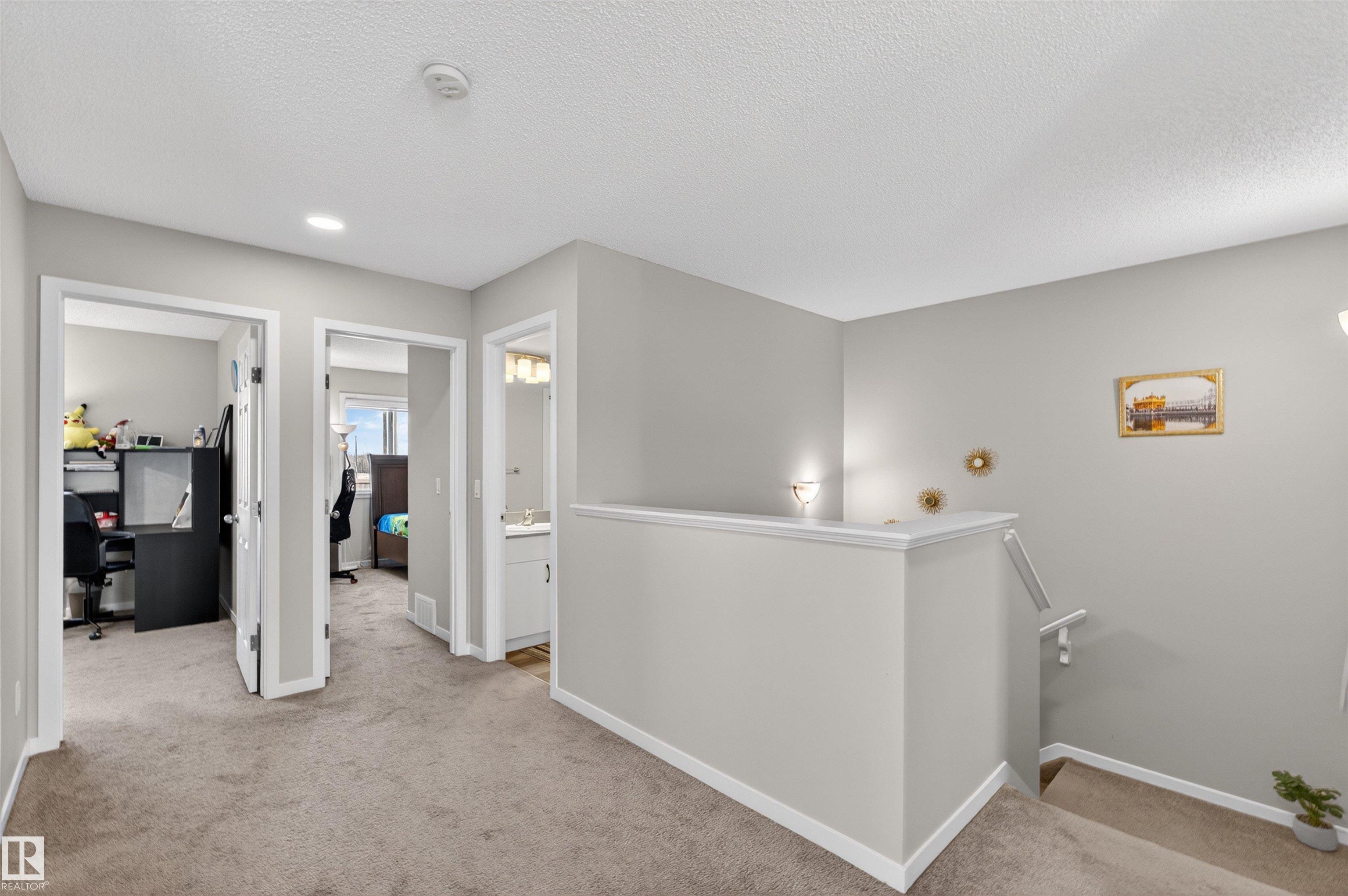 https://zimg.paragon.ice.com/ParagonImages/Property/PM/RAE/225399409/22/0/0/b9336d96794a206dd9fb6ad36d4aff44/1/39409c1ee42cc264573fac8d3f829013/225399409-54681eda-609c-4376-8e9f-a30ae89e8d93.JPG