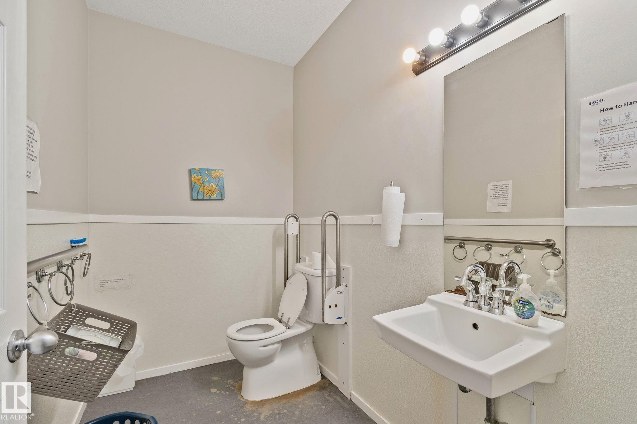 https://zimg.paragon.ice.com/ParagonImages/Property/PM/RAE/225399410/16/0/0/be3d6cf2513514186406943319508158/1/f7eefd9bcf5856d0f9530fbe752379cc/225399410-37ef4aa1-0339-4111-9f8e-5c3720a54a2b.JPG