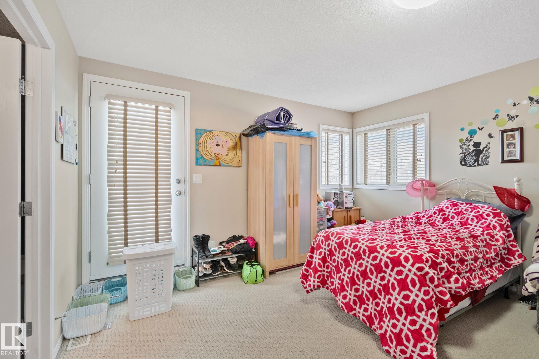 https://zimg.paragon.ice.com/ParagonImages/Property/PM/RAE/225399410/35/0/0/279da950320932cab187cf01a4fc9da8/1/f7eefd9bcf5856d0f9530fbe752379cc/225399410-d7cf9a61-628d-4c98-9505-ce84f5c74b70.JPG