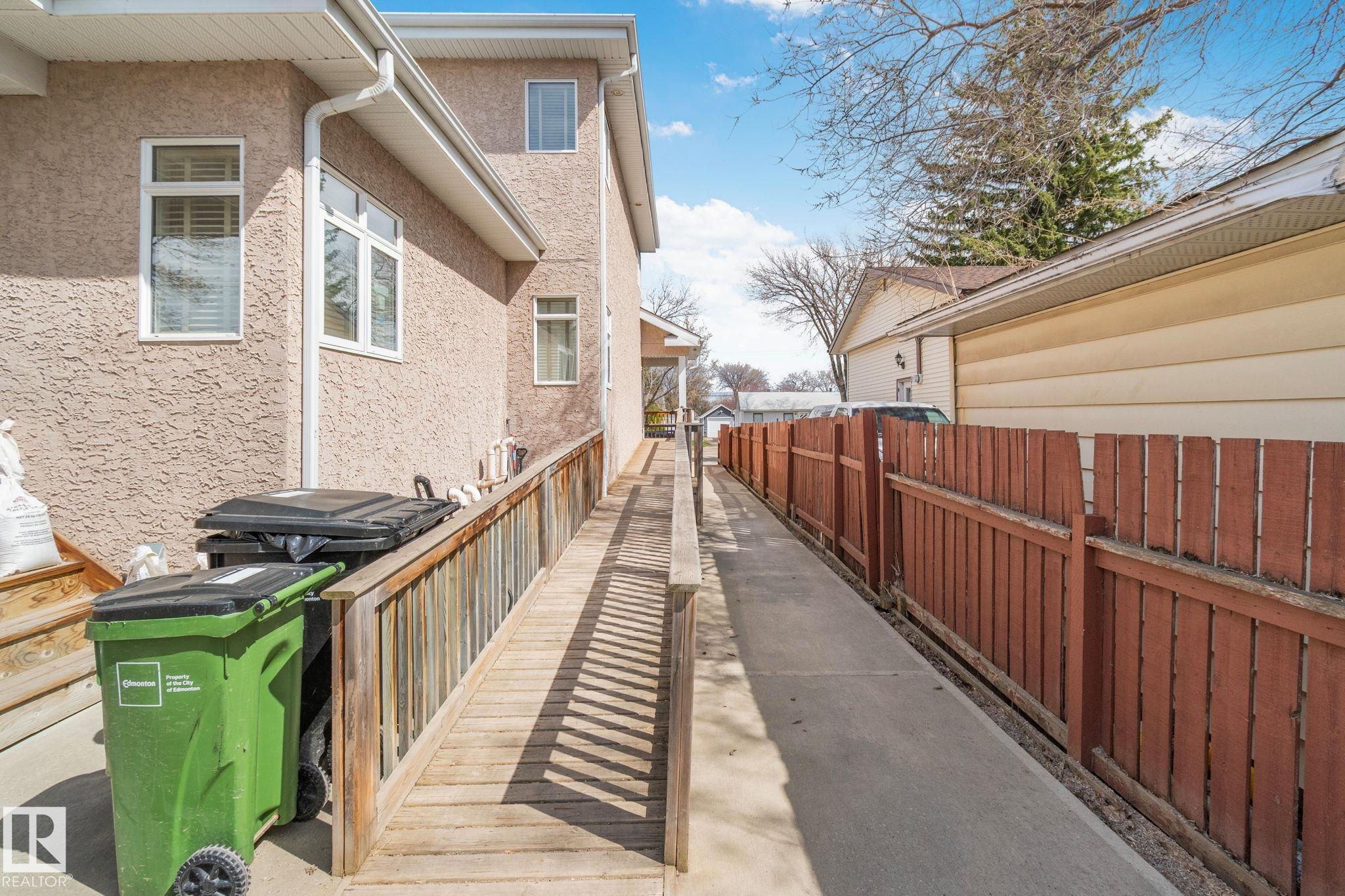 https://zimg.paragon.ice.com/ParagonImages/Property/PM/RAE/225399410/62/0/0/91b041268bba5e4017c5a1ae5c6982c3/1/f7eefd9bcf5856d0f9530fbe752379cc/225399410-14f3d467-f3fe-4c3b-b9b0-0178c96213e5.JPG