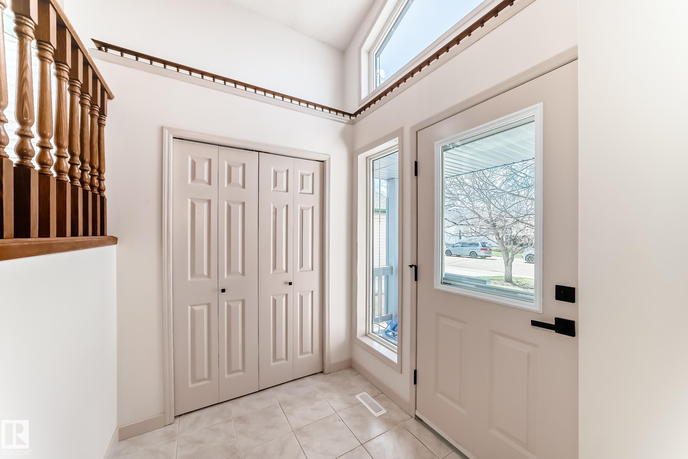 https://zimg.paragon.ice.com/ParagonImages/Property/PM/RAE/225399417/3/0/0/214a6c40dc8b4d41d9b21f7fe13f4882/1/147ea2459a8ec79016b6fe00afc2474f/225399417-e4362ce8-0e31-4203-86dc-18c9858424c8.JPG