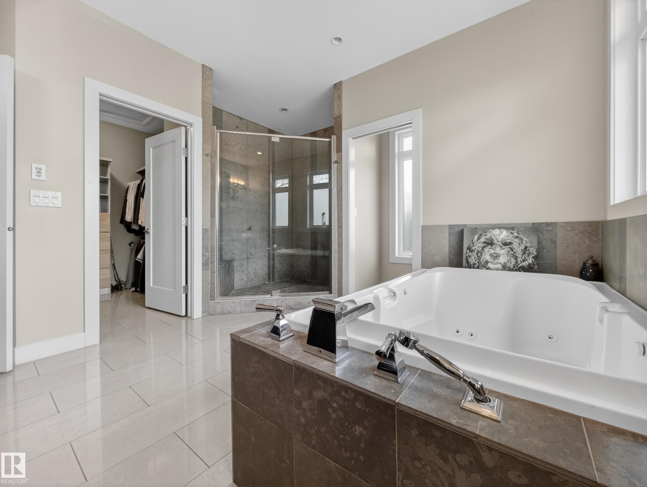 https://zimg.paragon.ice.com/ParagonImages/Property/PM/RAE/225399421/37/0/0/d3717e0a0d61ca5fea53ed75b538c5d9/1/913b9065f804c3a3861776c4304e18a5/225399421-b785c0a5-229b-43c5-a747-21f94ea0115a.JPG