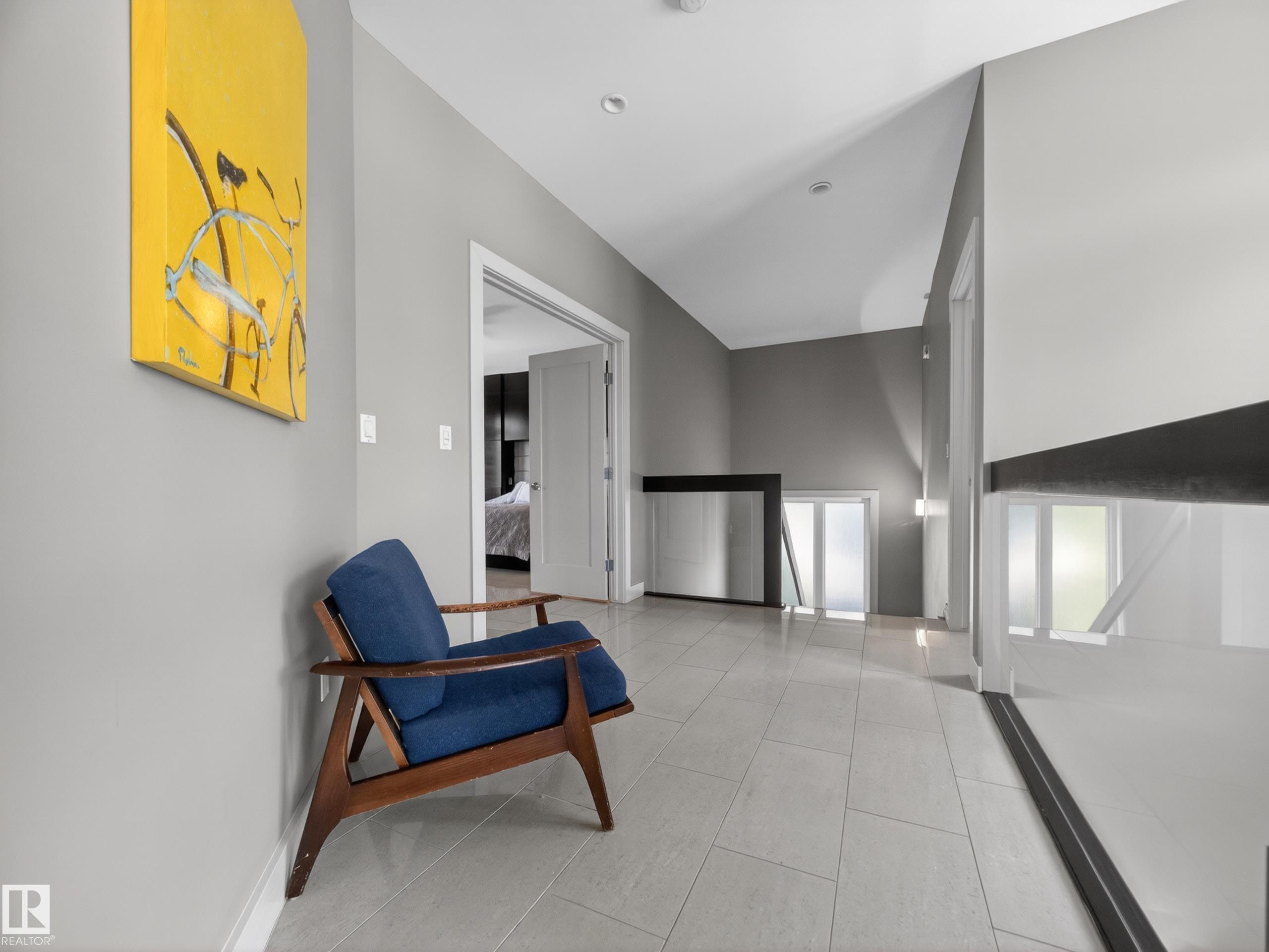 https://zimg.paragon.ice.com/ParagonImages/Property/PM/RAE/225399421/45/0/0/77297d8dc0a92940509d623b0557b514/1/913b9065f804c3a3861776c4304e18a5/225399421-d2e50b9e-88da-4e5c-8bb1-669ed33cdcad.JPG