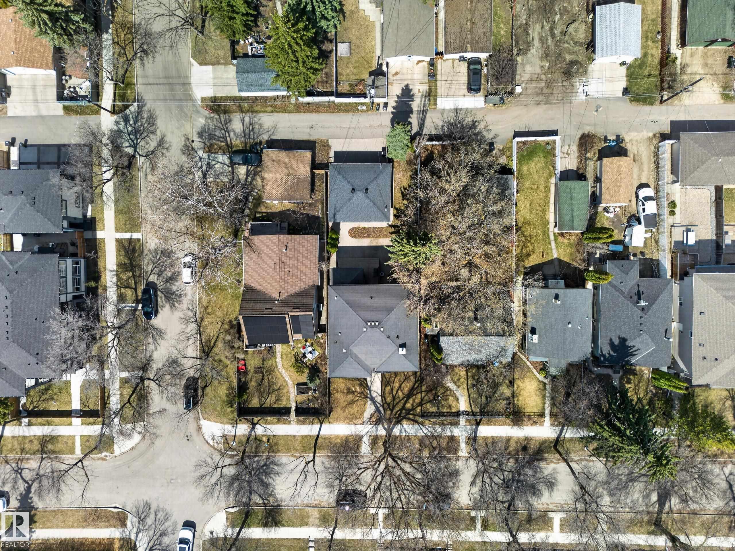 https://zimg.paragon.ice.com/ParagonImages/Property/PM/RAE/225399421/69/0/0/84dc671191930f70163ae052b60f3c15/1/913b9065f804c3a3861776c4304e18a5/225399421-5a154366-7e34-4fc0-8639-59c1f4430bd3.JPG