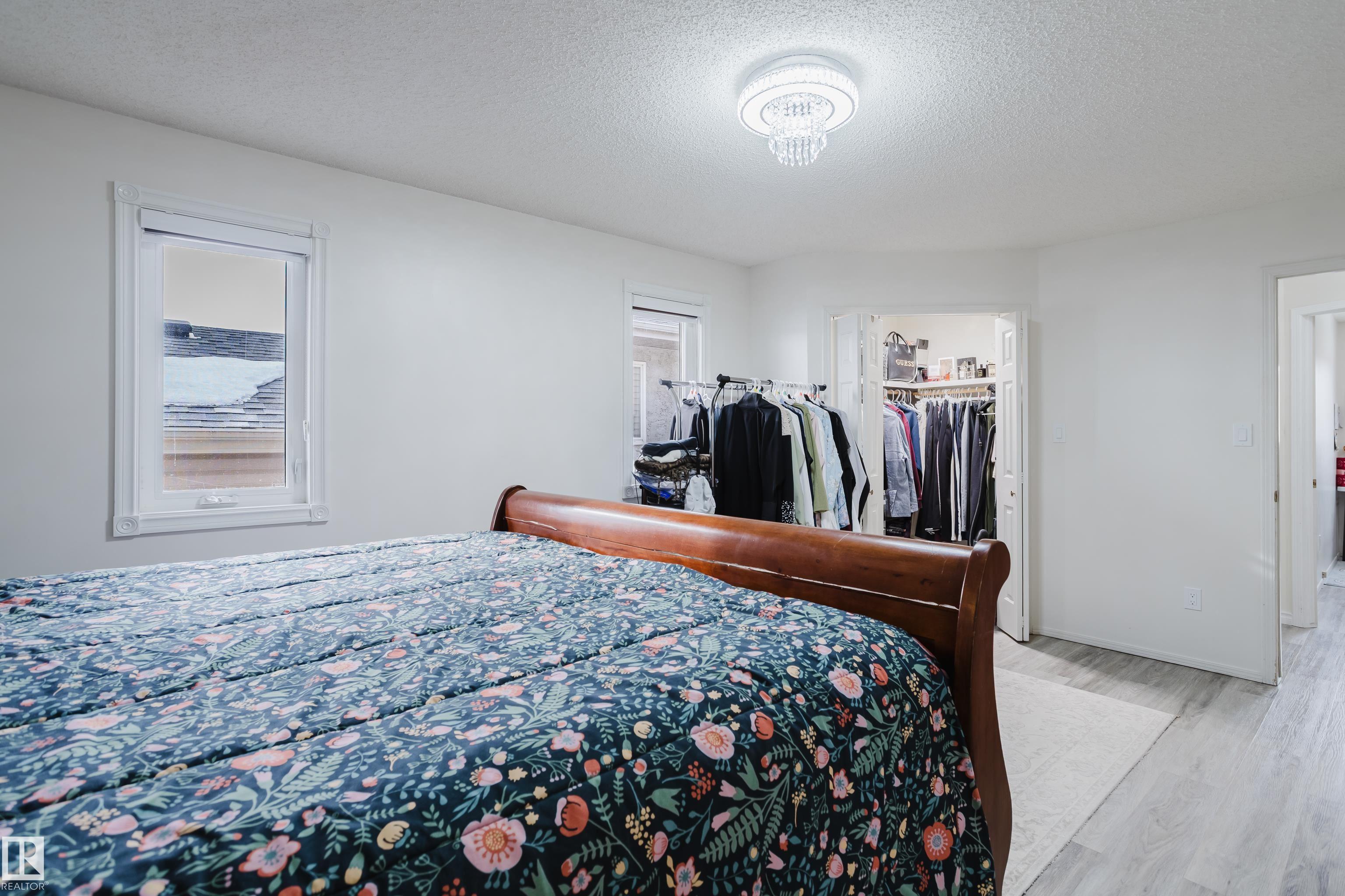Photo 25 at 236 Lago Lindo Crescent NW, Lago Lindo, Edmonton