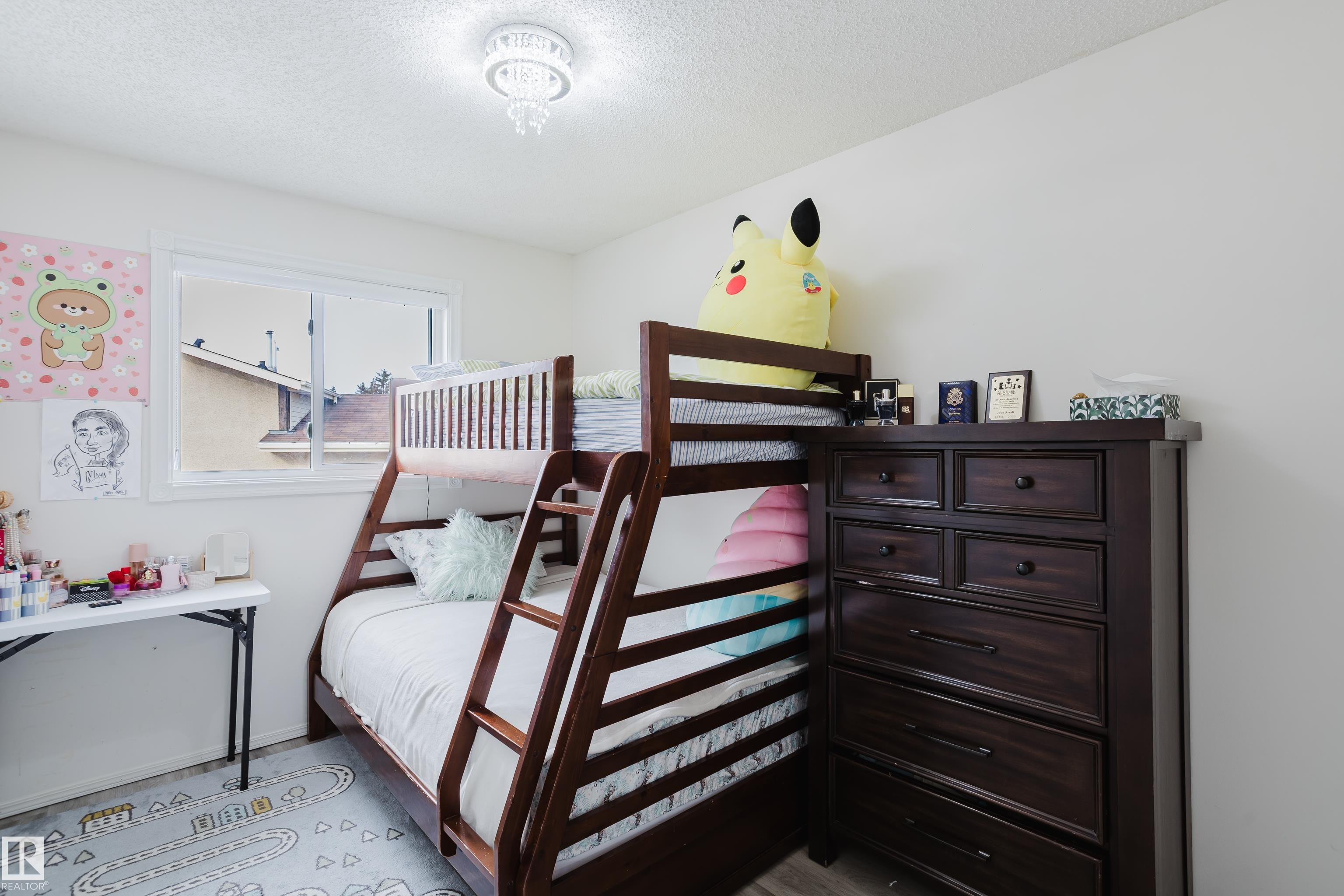 Photo 29 at 236 Lago Lindo Crescent NW, Lago Lindo, Edmonton