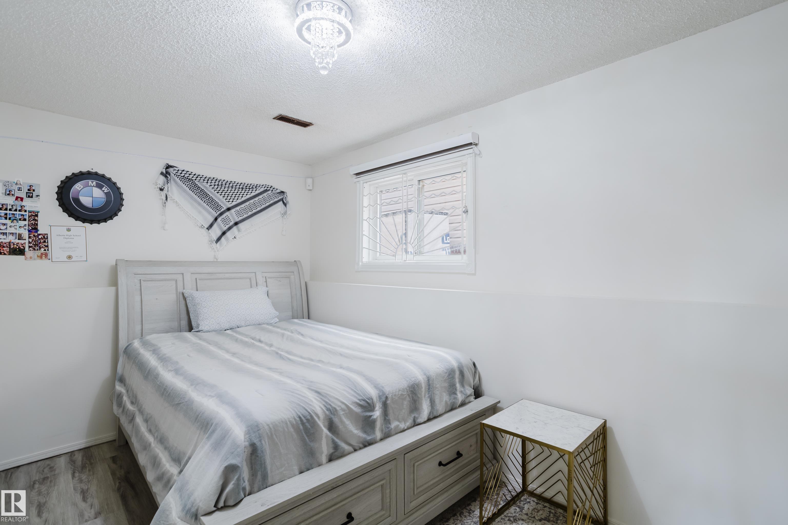 236 Lago Lindo Crescent NW, Lago Lindo, Edmonton