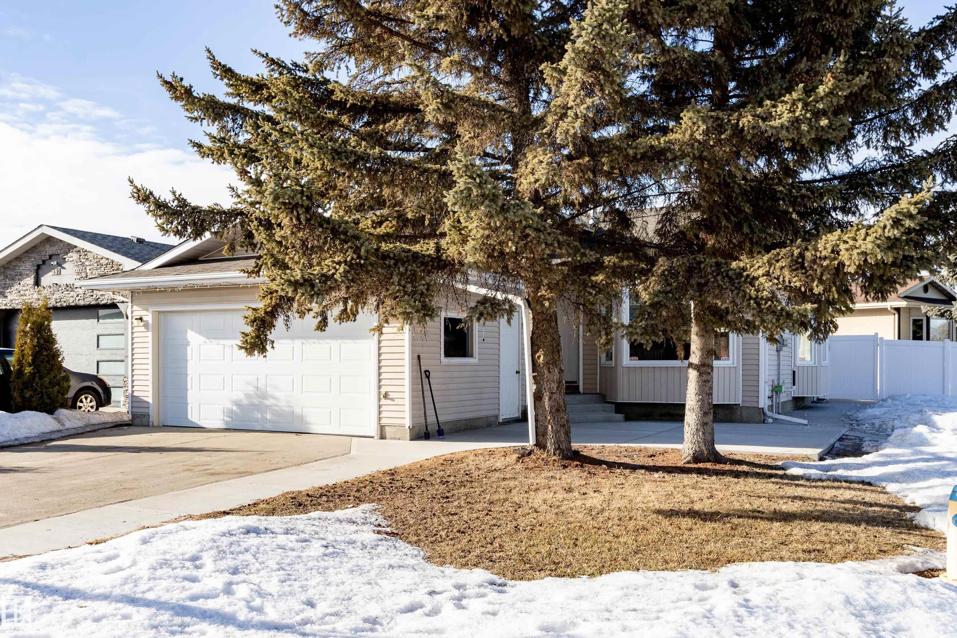 Photo 42 at 236 Lago Lindo Crescent NW, Lago Lindo, Edmonton