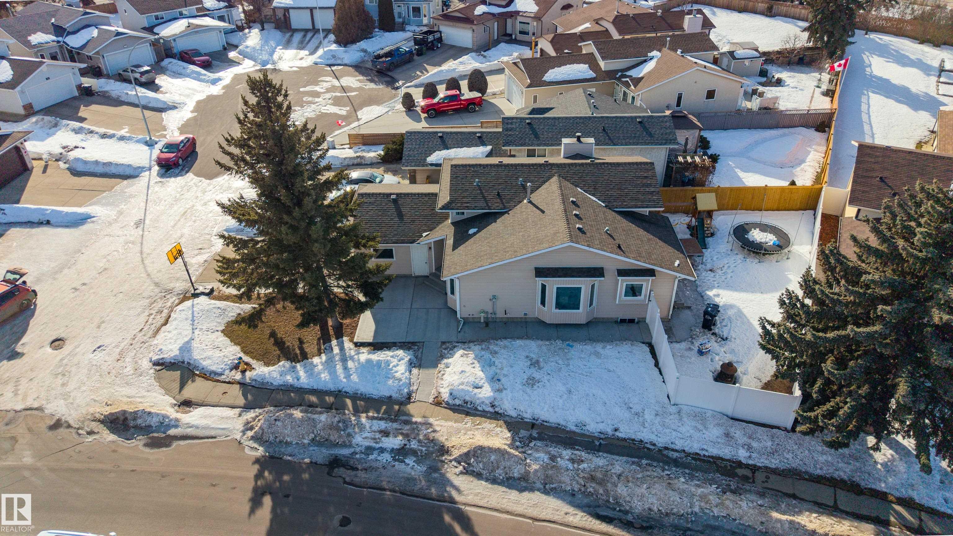 Photo 47 at 236 Lago Lindo Crescent NW, Lago Lindo, Edmonton