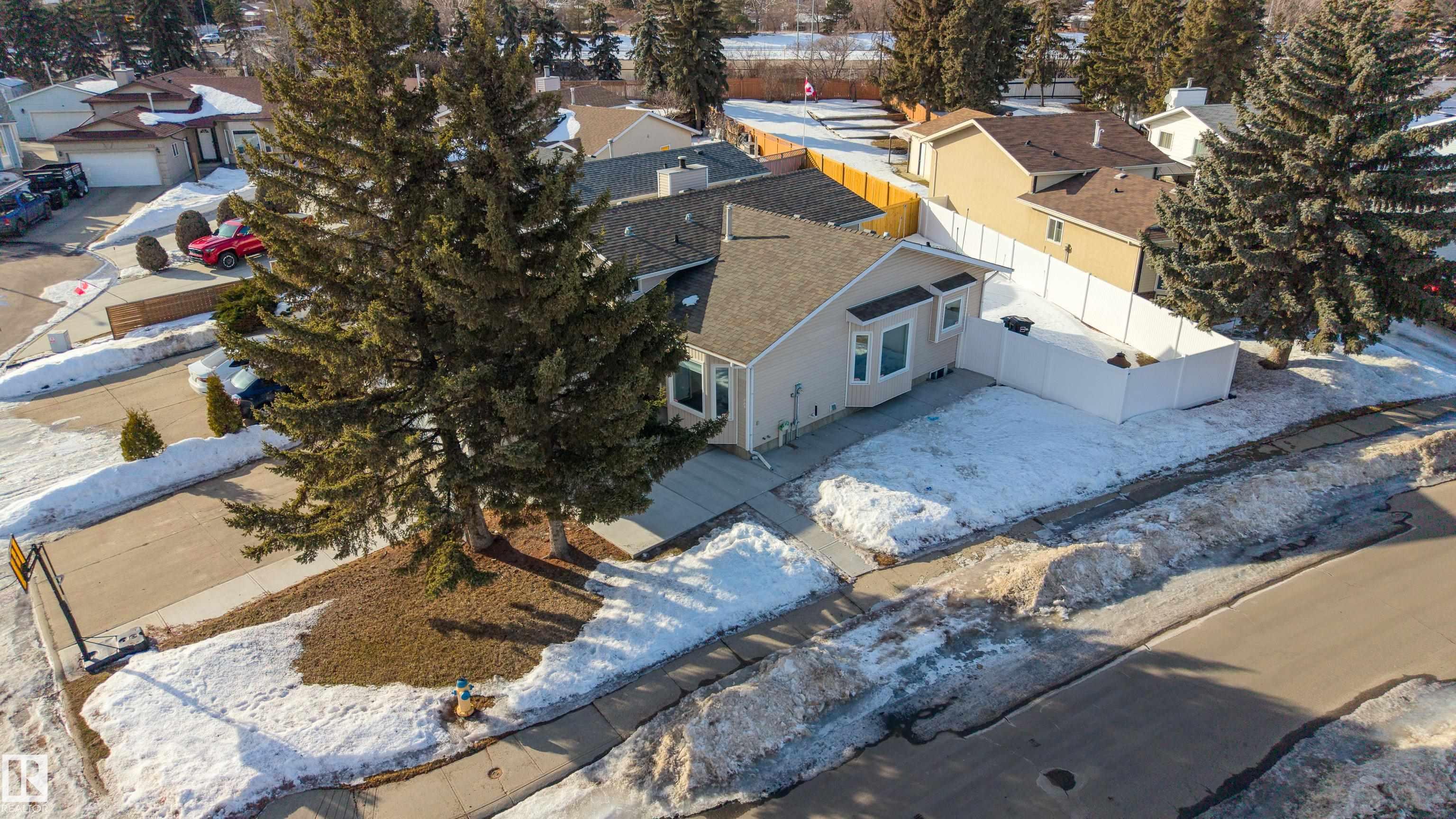 Photo 49 at 236 Lago Lindo Crescent NW, Lago Lindo, Edmonton