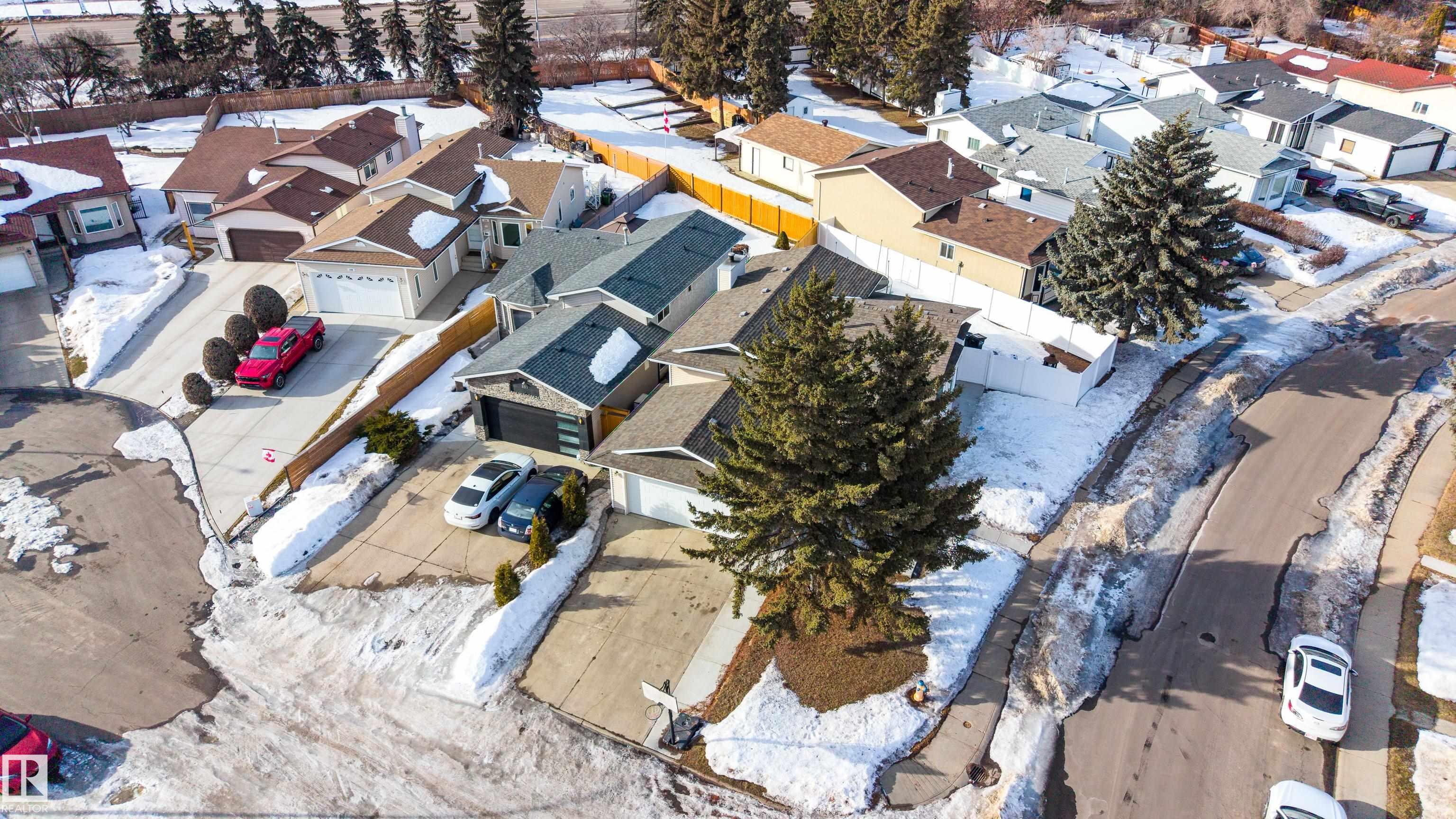 Photo 51 at 236 Lago Lindo Crescent NW, Lago Lindo, Edmonton