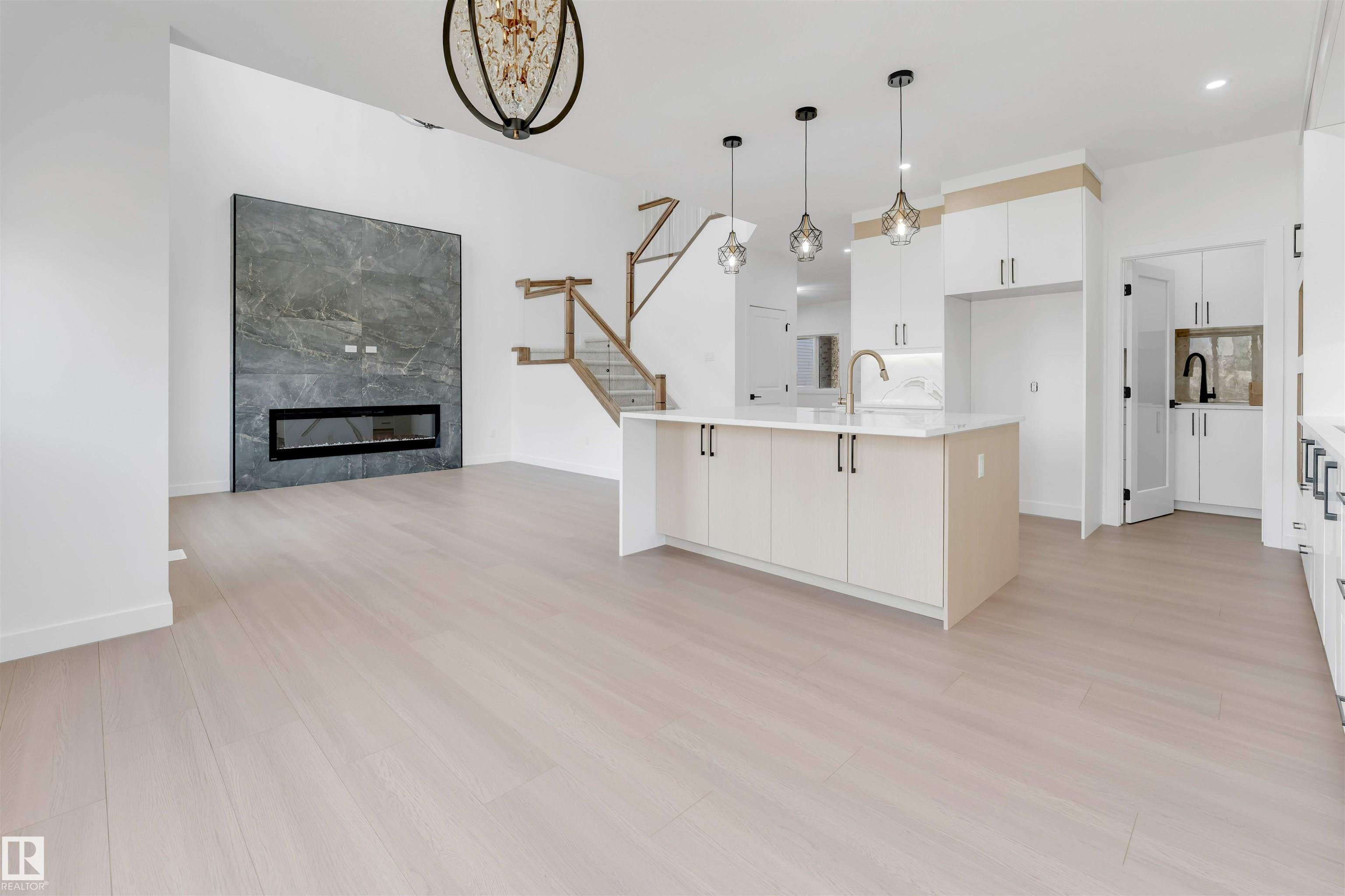138 Creekside Lane, Creekside, Leduc