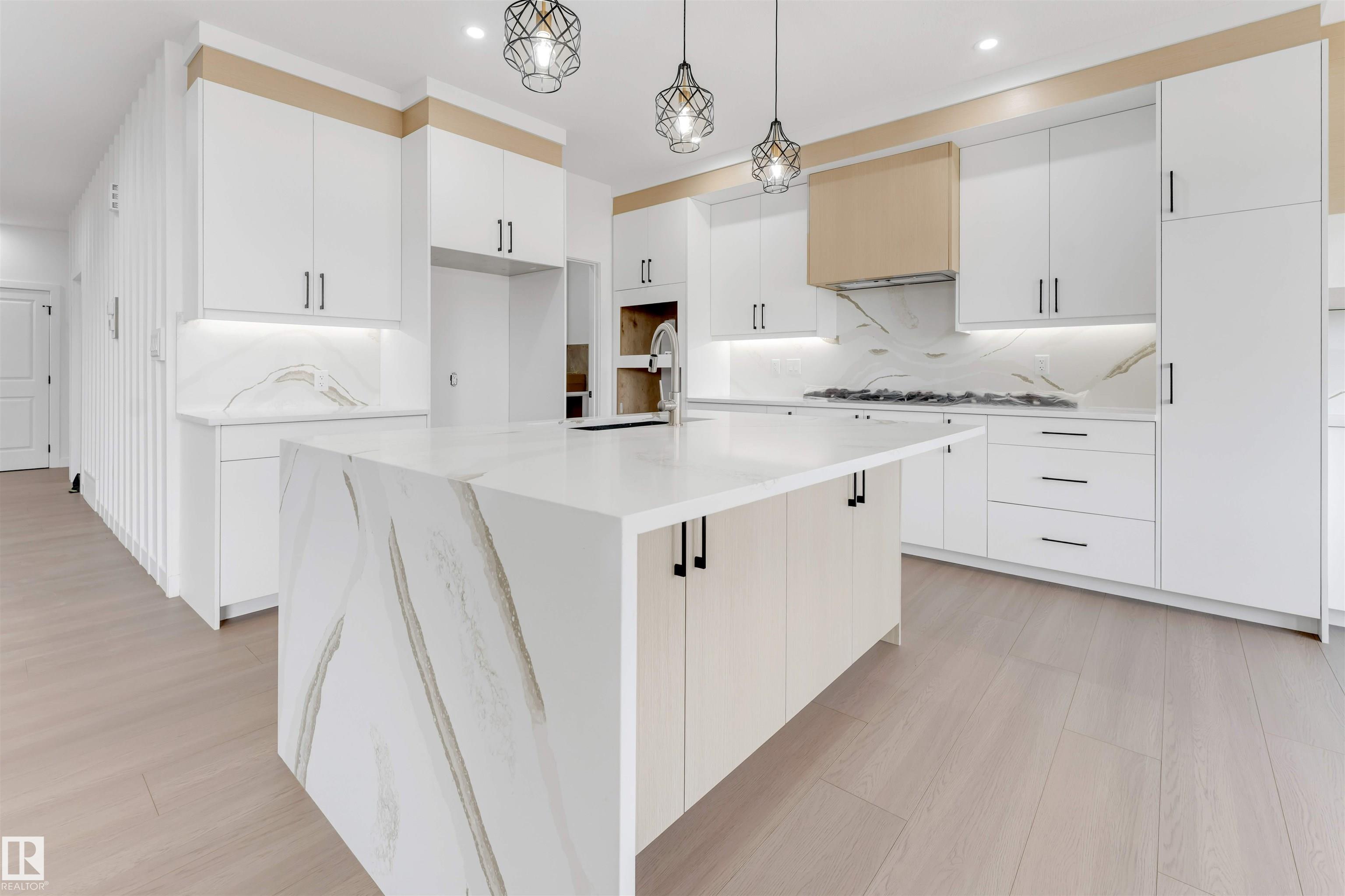 138 Creekside Lane, Creekside, Leduc