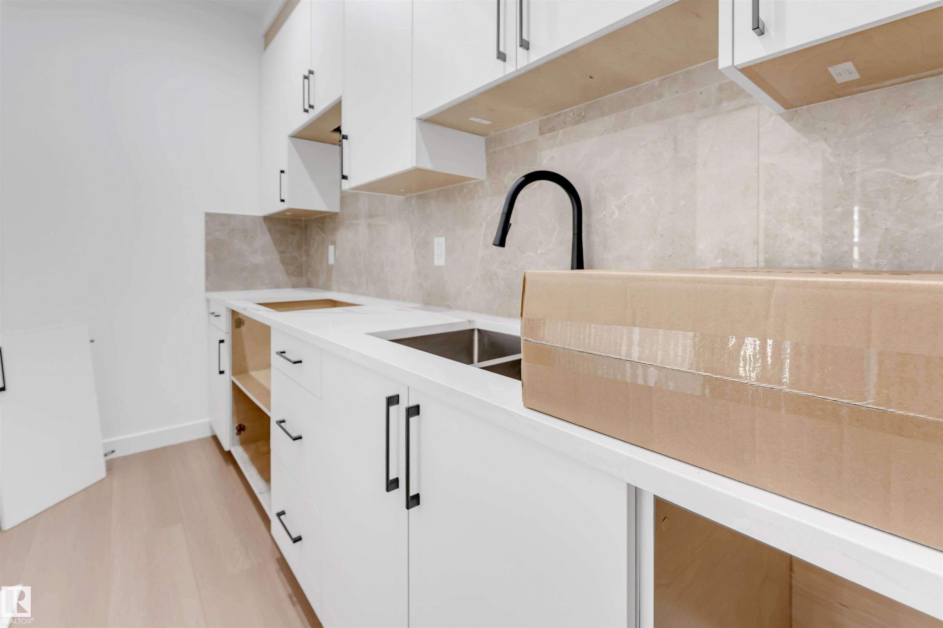 Photo 6 at 138 Creekside Lane, Creekside, Leduc