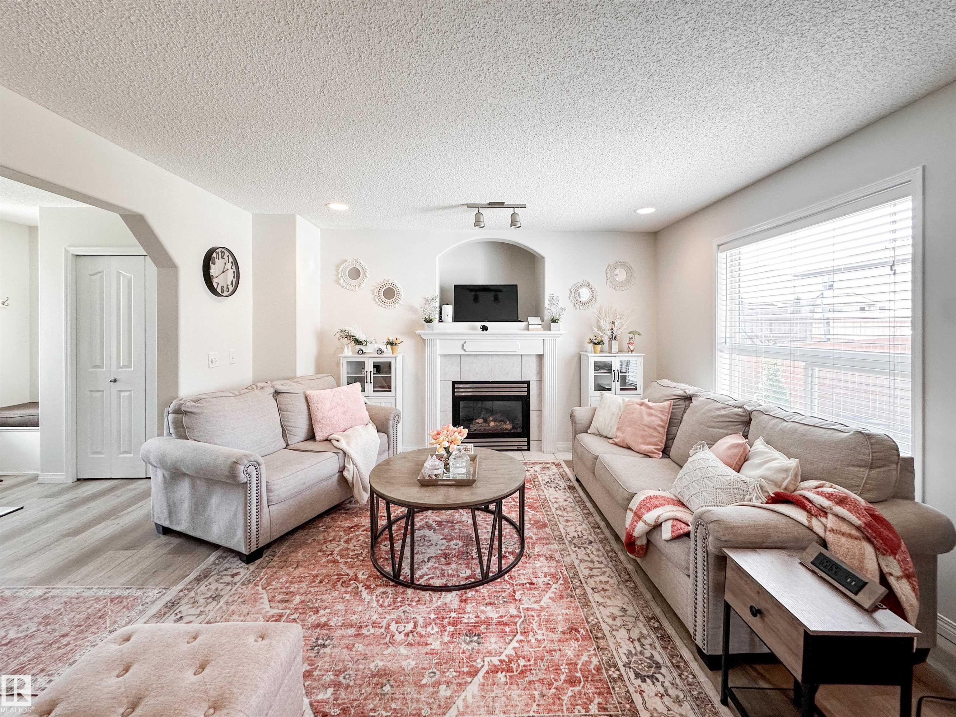 Photo 13 at 6 Norfolk Close, North Ridge, St. Albert