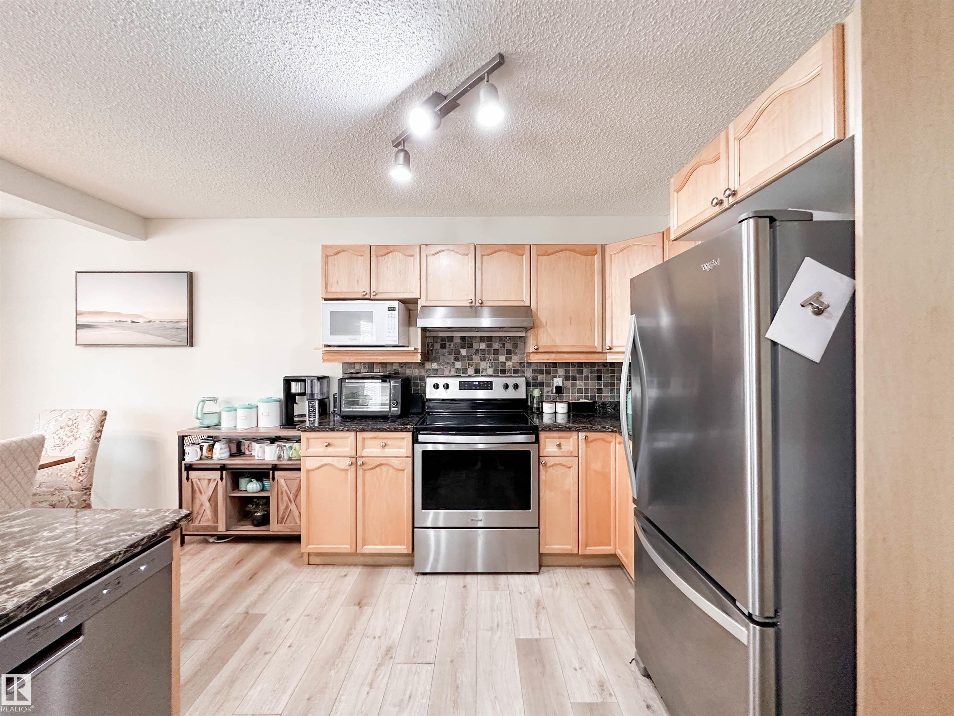 Photo 19 at 6 Norfolk Close, North Ridge, St. Albert