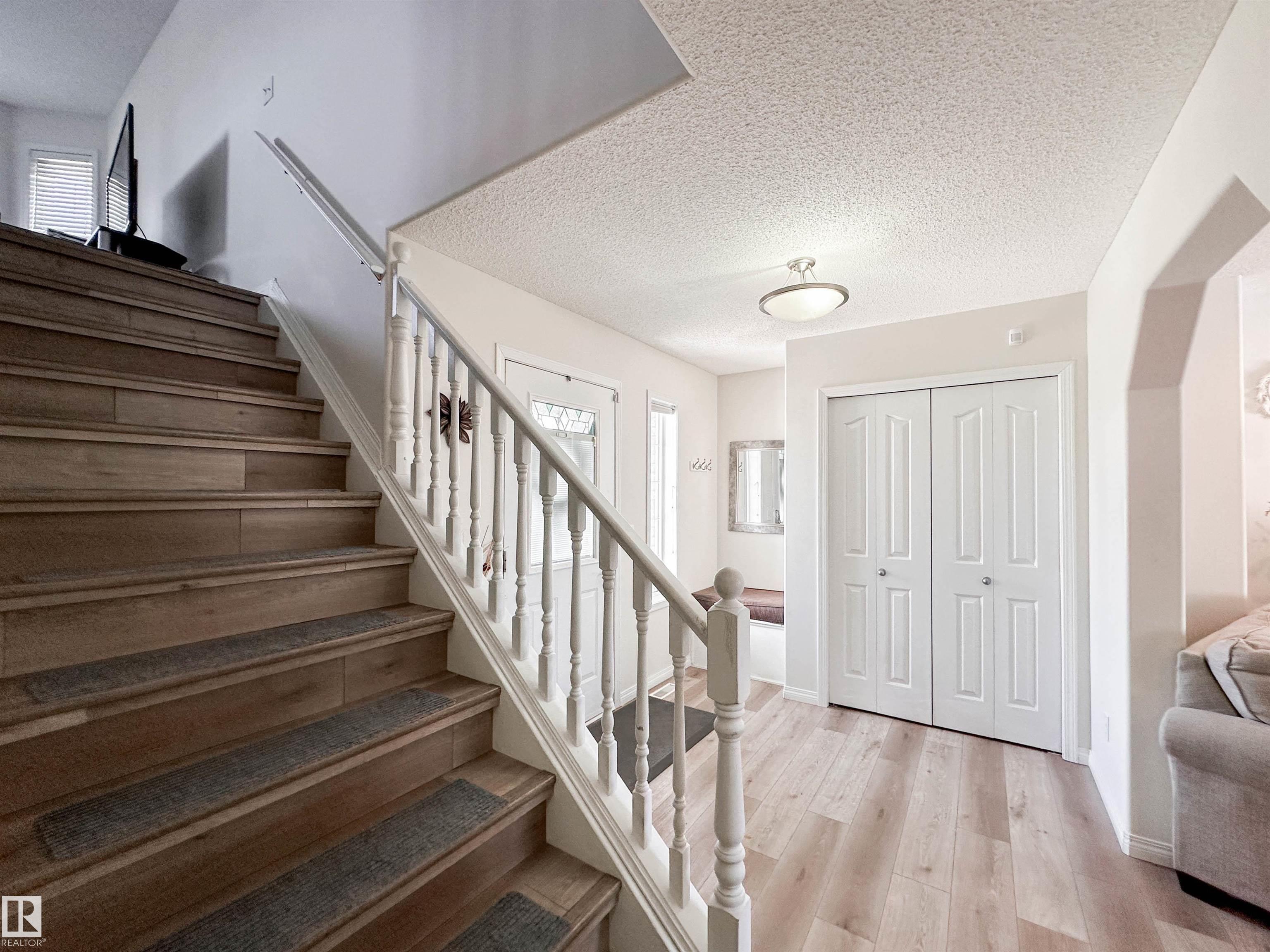 Photo 32 at 6 Norfolk Close, North Ridge, St. Albert