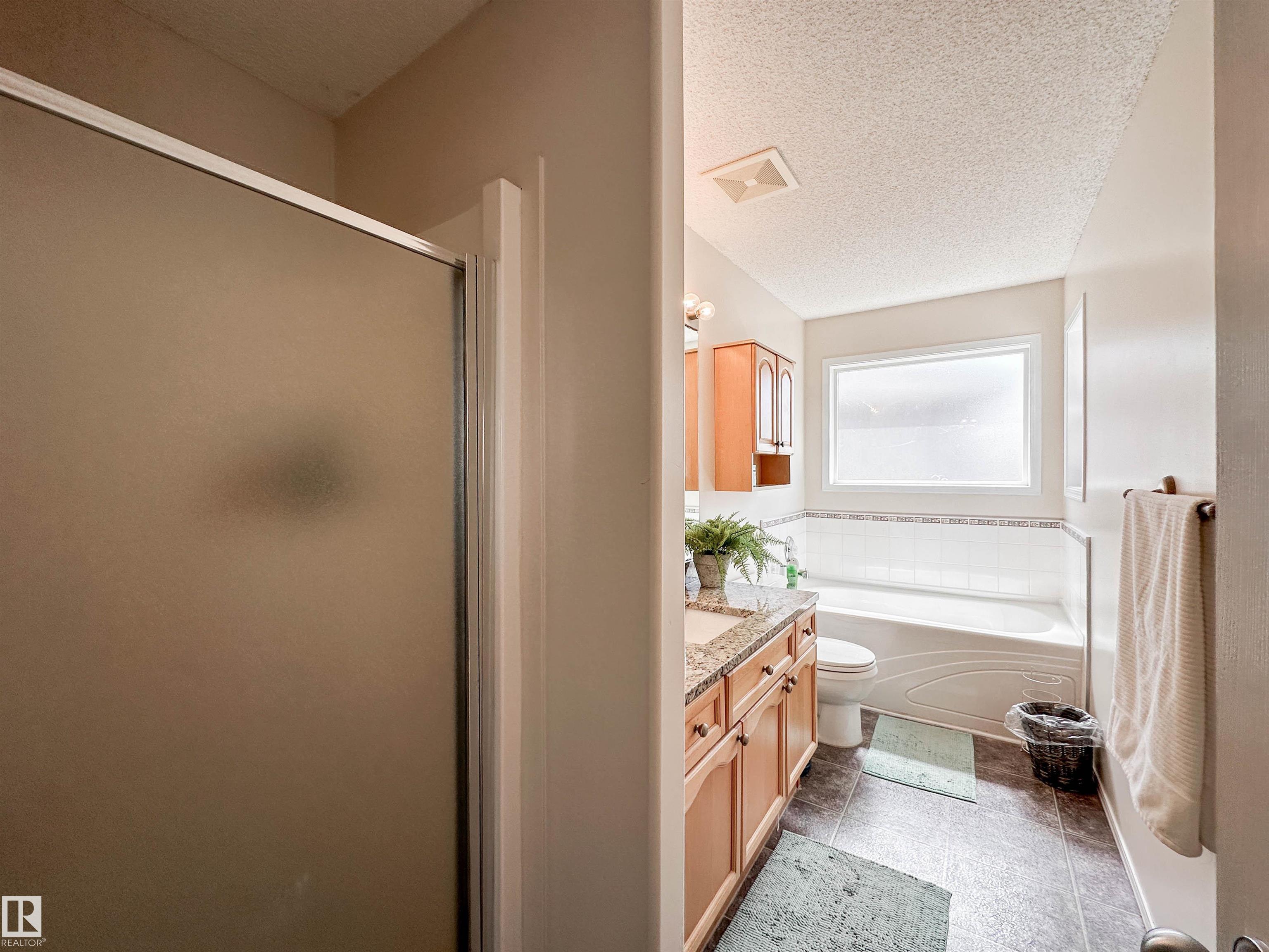 Photo 39 at 6 Norfolk Close, North Ridge, St. Albert