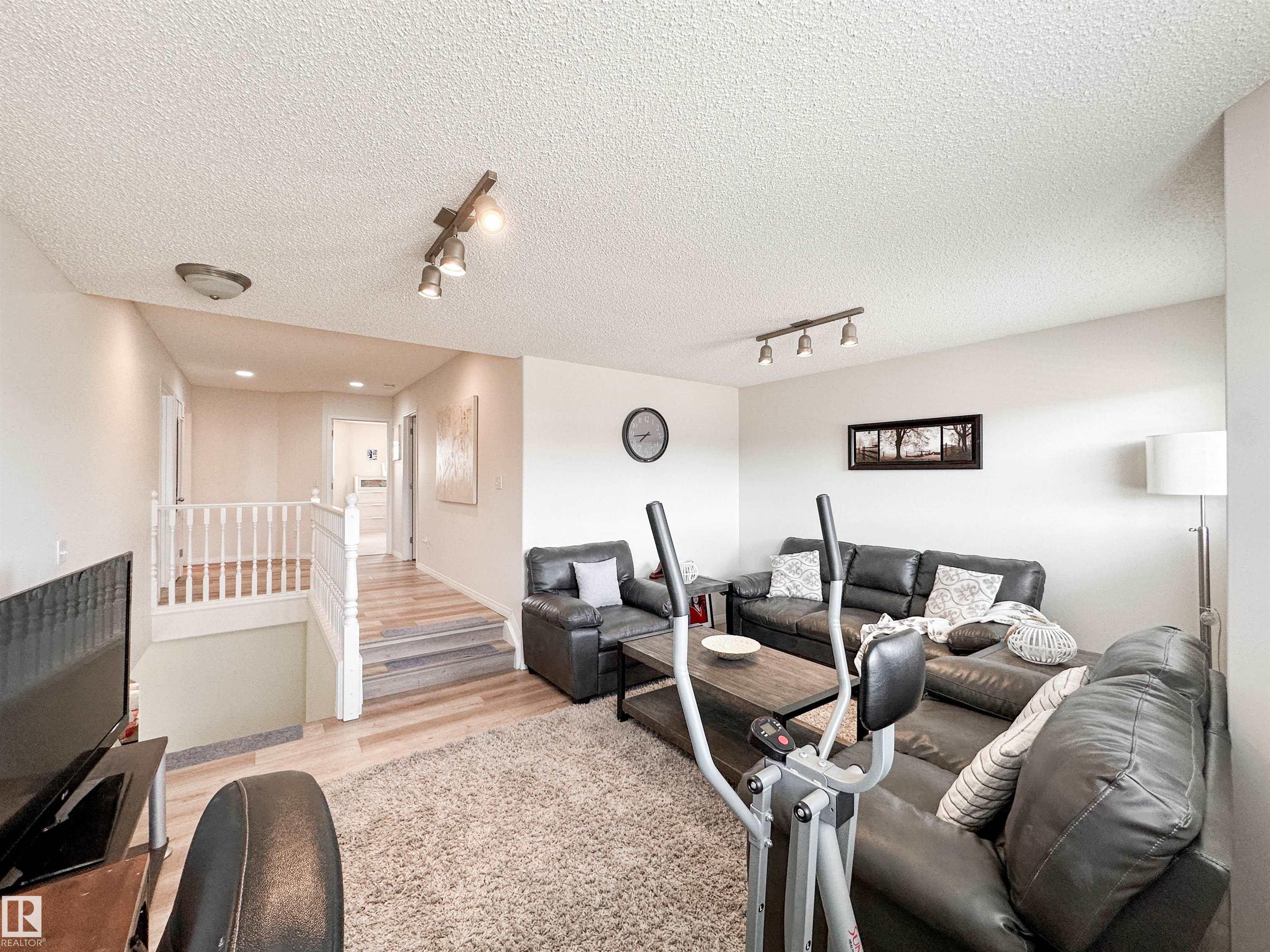 Photo 48 at 6 Norfolk Close, North Ridge, St. Albert
