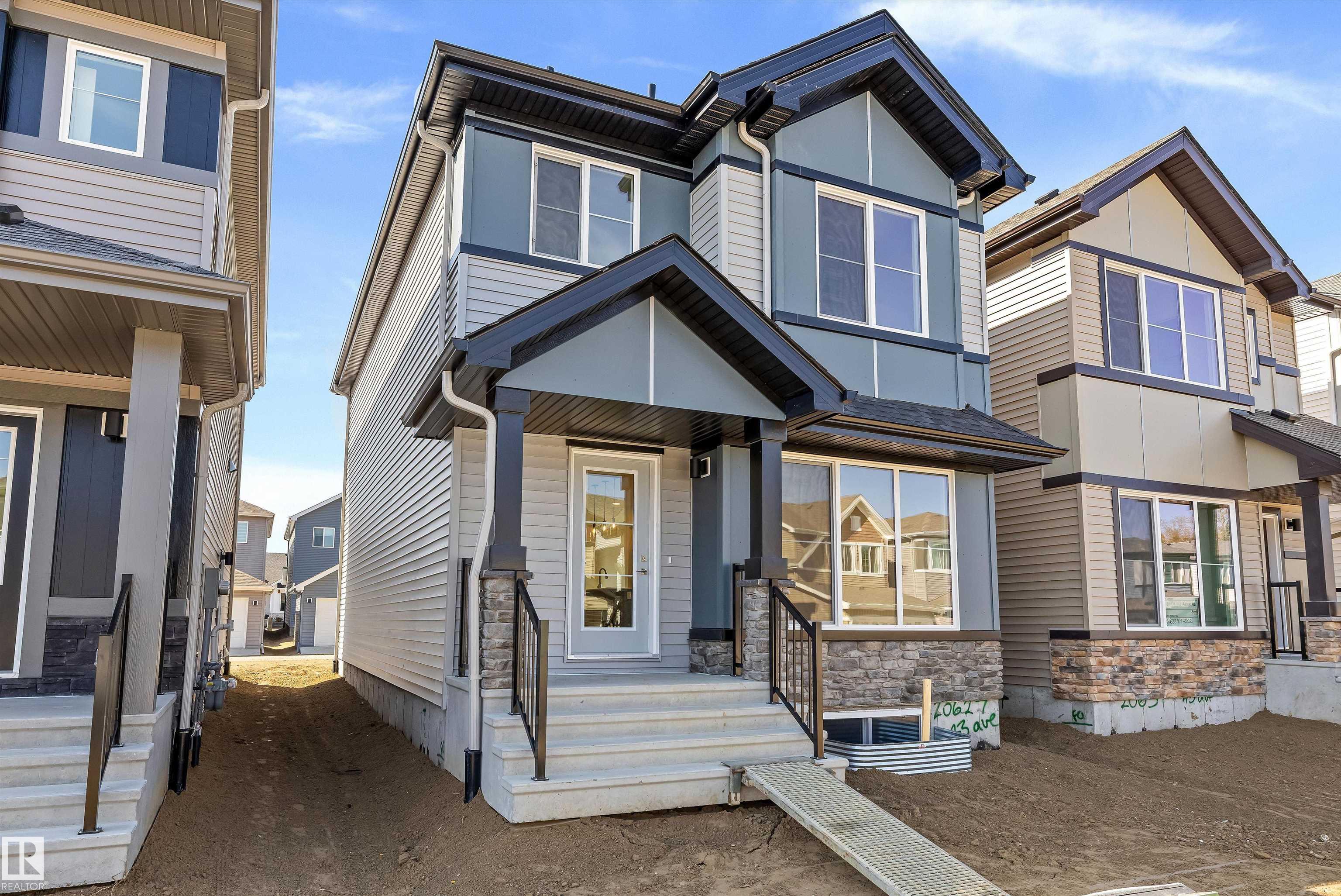 Picture for 20627 43 AV NW
