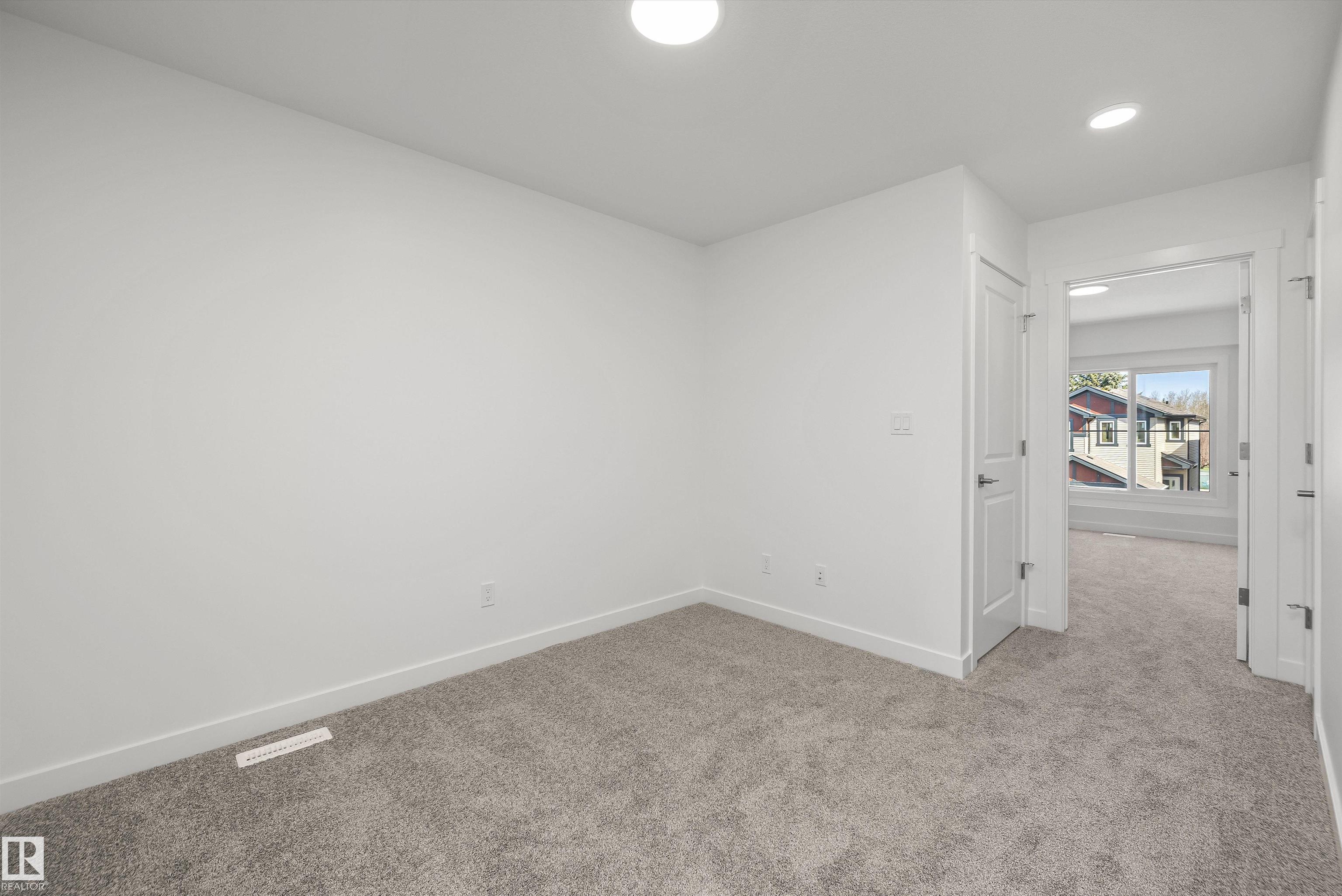 Photo 16 at 20627 43 Avenue NW, Edgemont, Edmonton