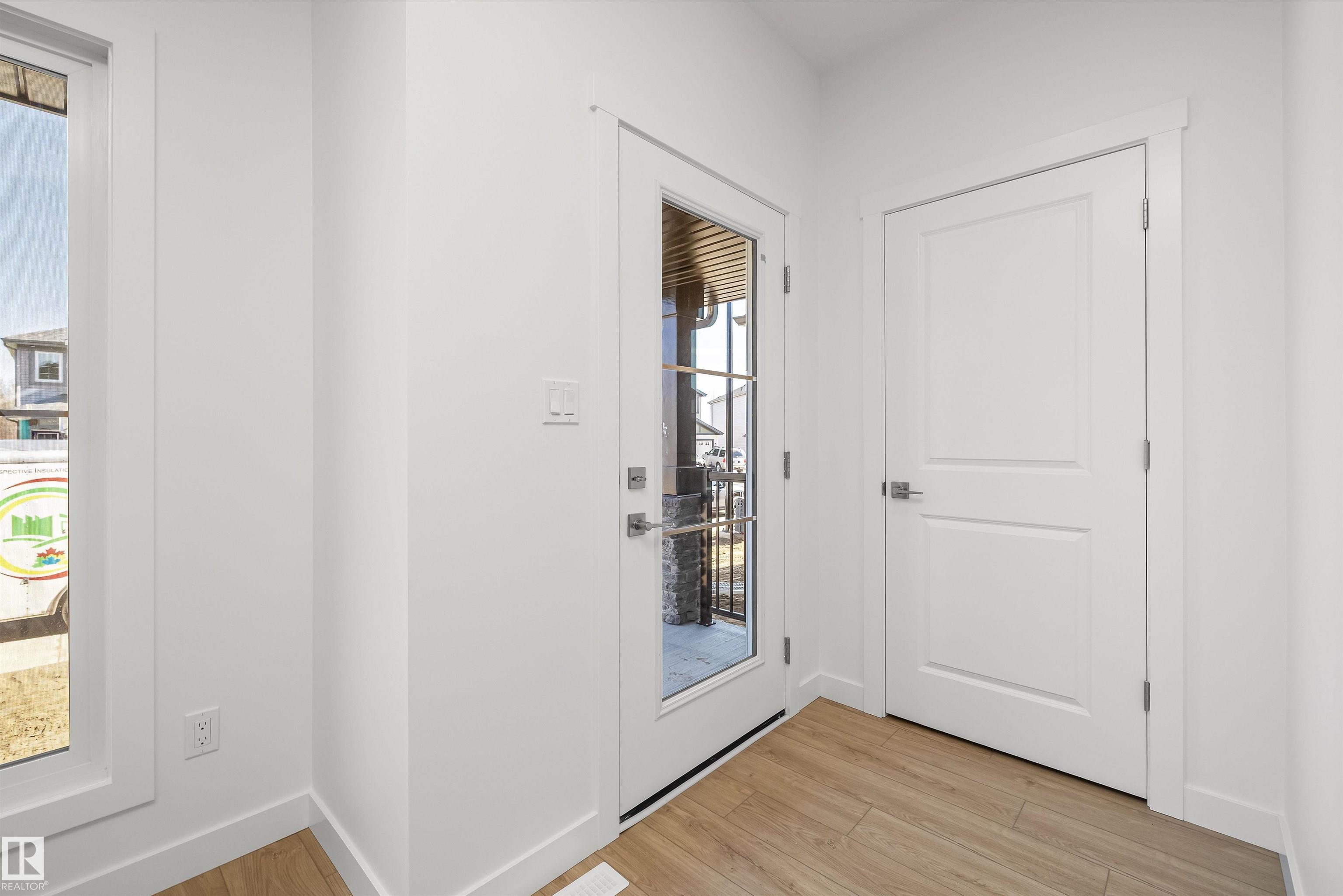 Picture for 20627 43 AV NW
