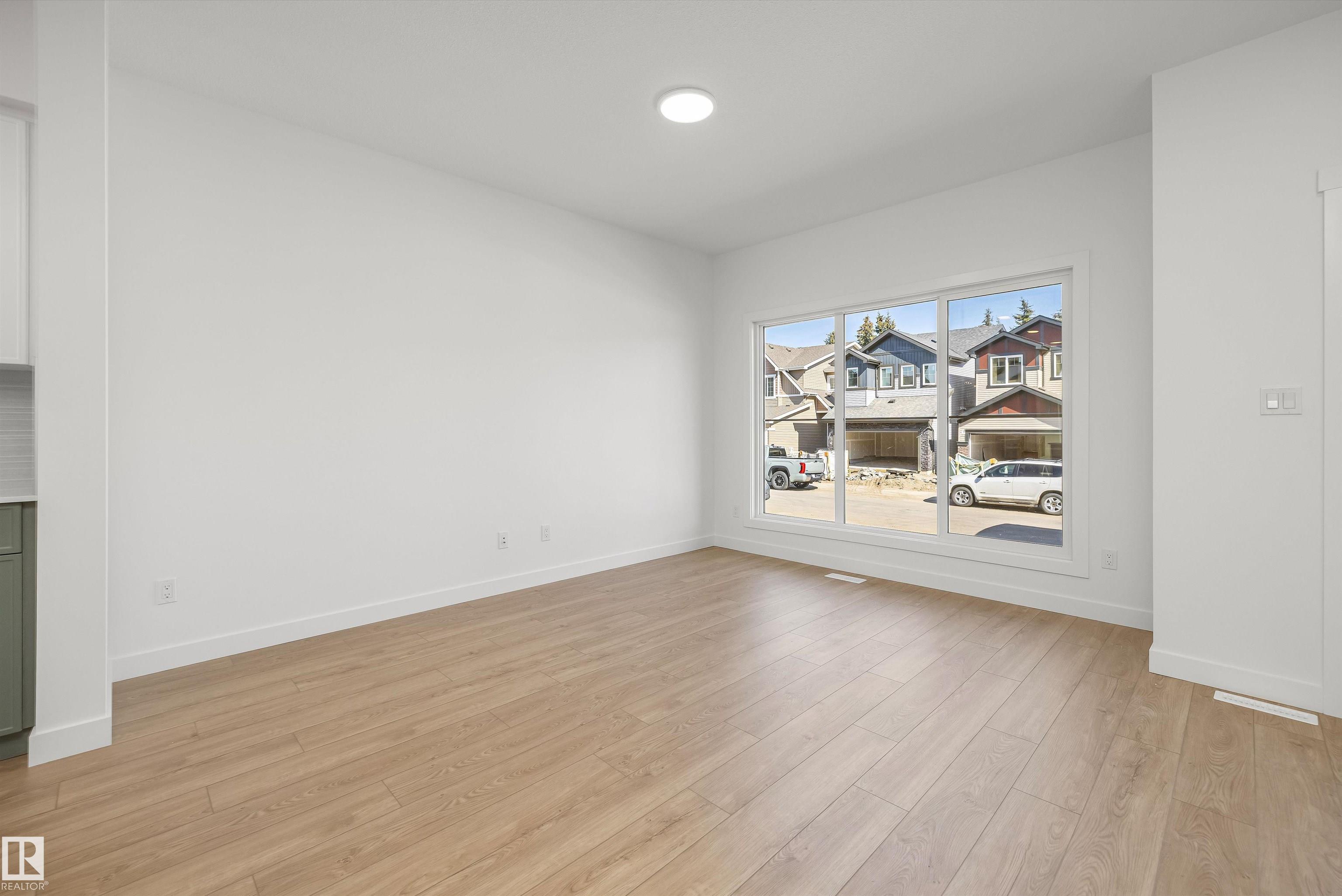 Picture for 20627 43 AV NW