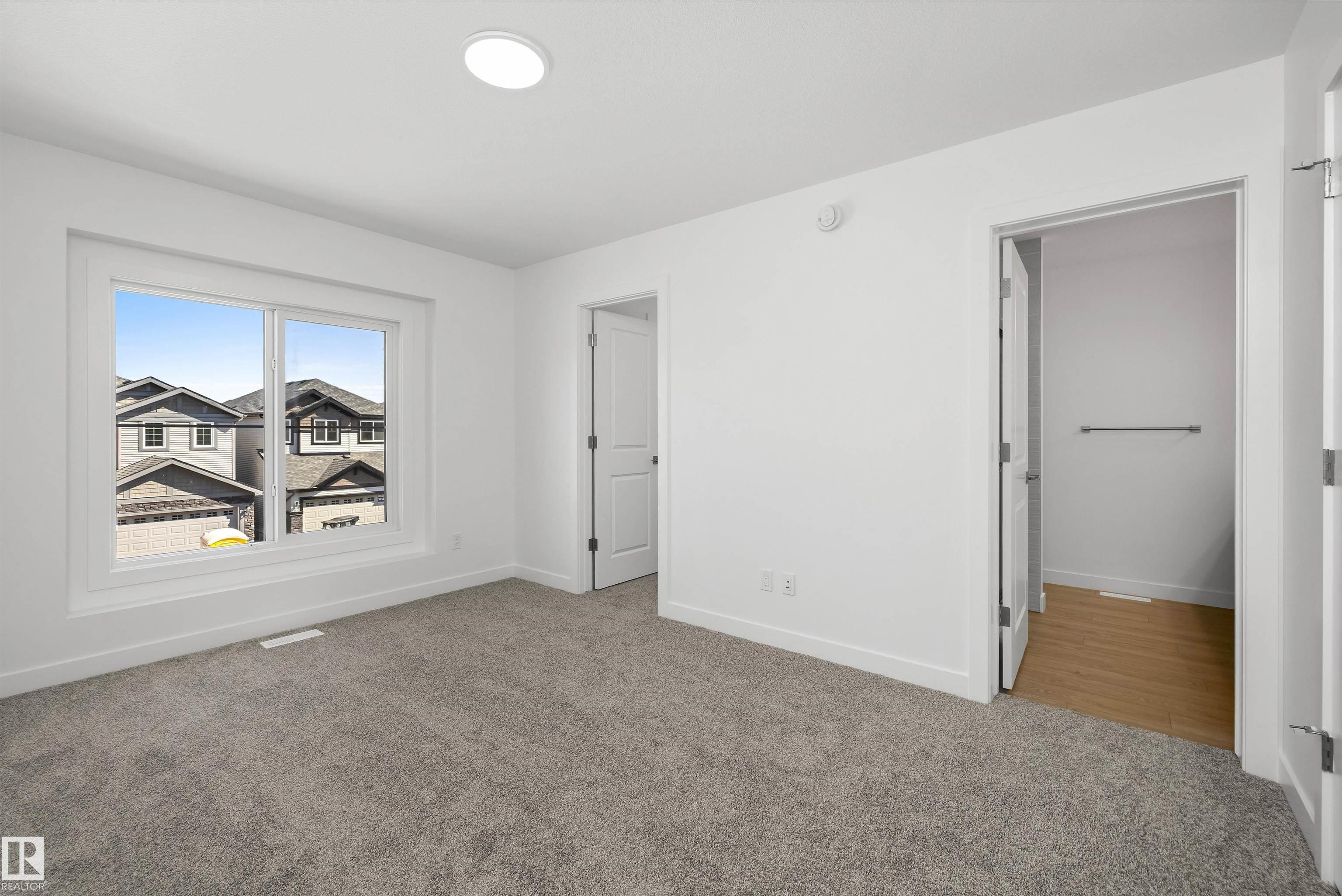 https://zimg.paragon.ice.com/ParagonImages/Property/PM/RAE/225399436/31/0/0/f64338906562d3a1c2c3e20c8c16eec4/1/94f9e65d0a923474570fcd83ac8a478d/225399436-3181d33b-83ed-4f3d-a55b-f08ef12c21d5.JPG