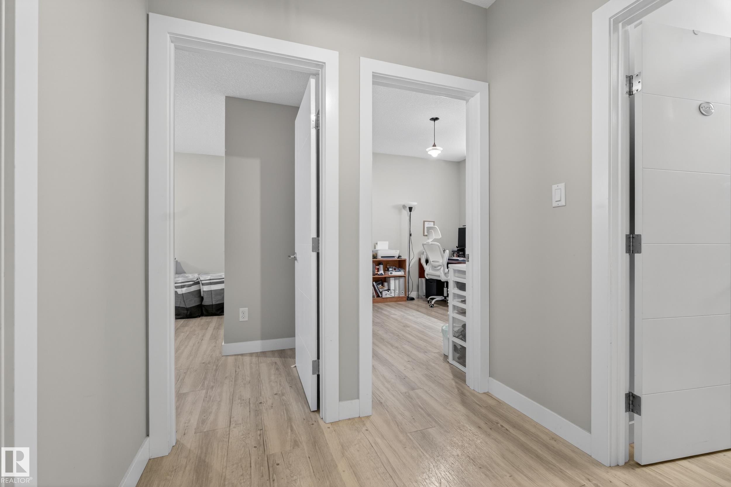 https://zimg.paragon.ice.com/ParagonImages/Property/PM/RAE/225399440/40/0/0/d99bdf4a00c2ec77a341de738b5879fd/1/fd921420f2b11004d089754d56759933/225399440-779733b4-3e8b-44e1-ae6b-fcaf81062443.JPG
