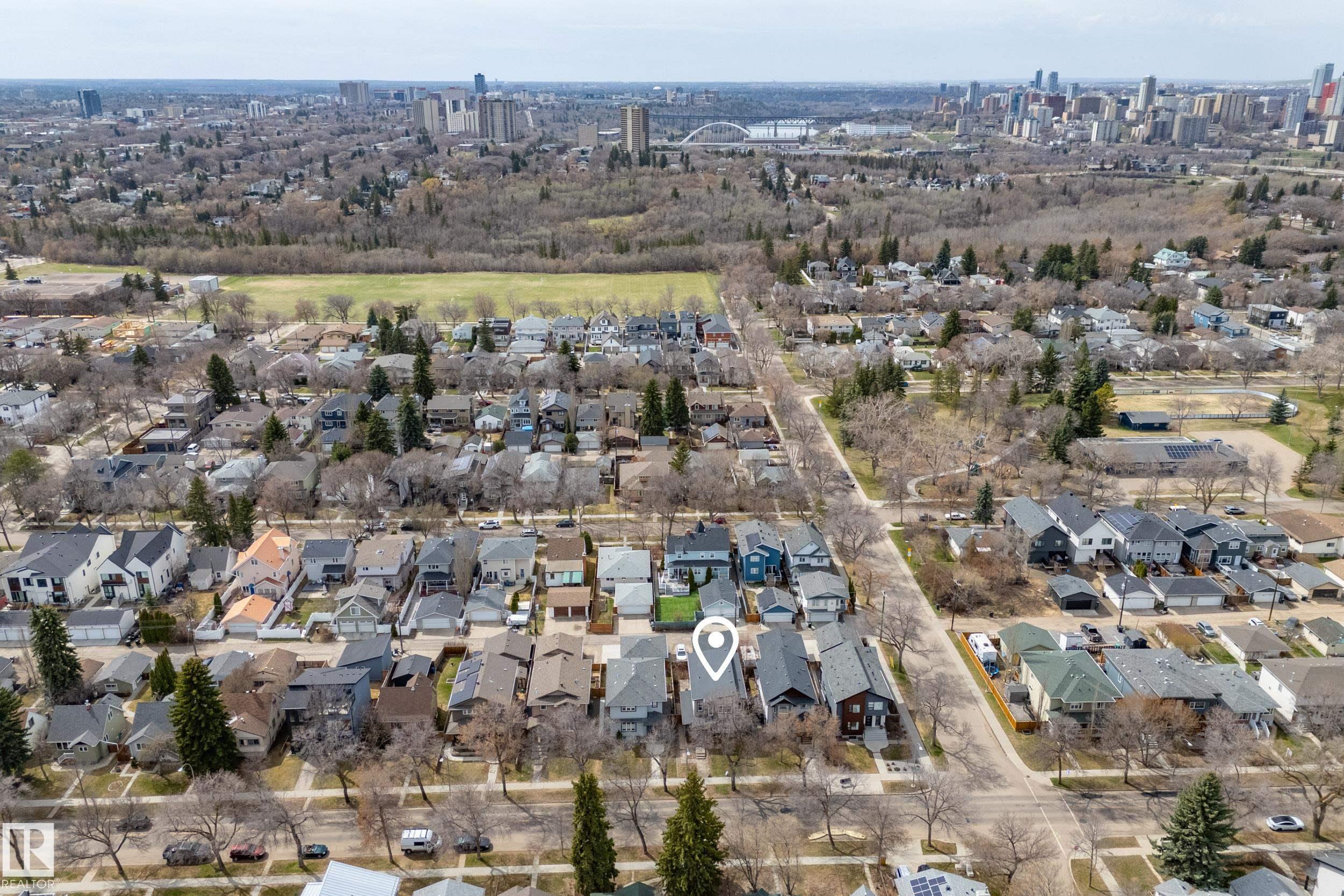 https://zimg.paragon.ice.com/ParagonImages/Property/PM/RAE/225399440/55/0/0/25ebaa883c42c2d8f2f74ae802e9171f/1/fd921420f2b11004d089754d56759933/225399440-93f16f2b-870c-40ae-a332-3f3ec913ff72.JPG