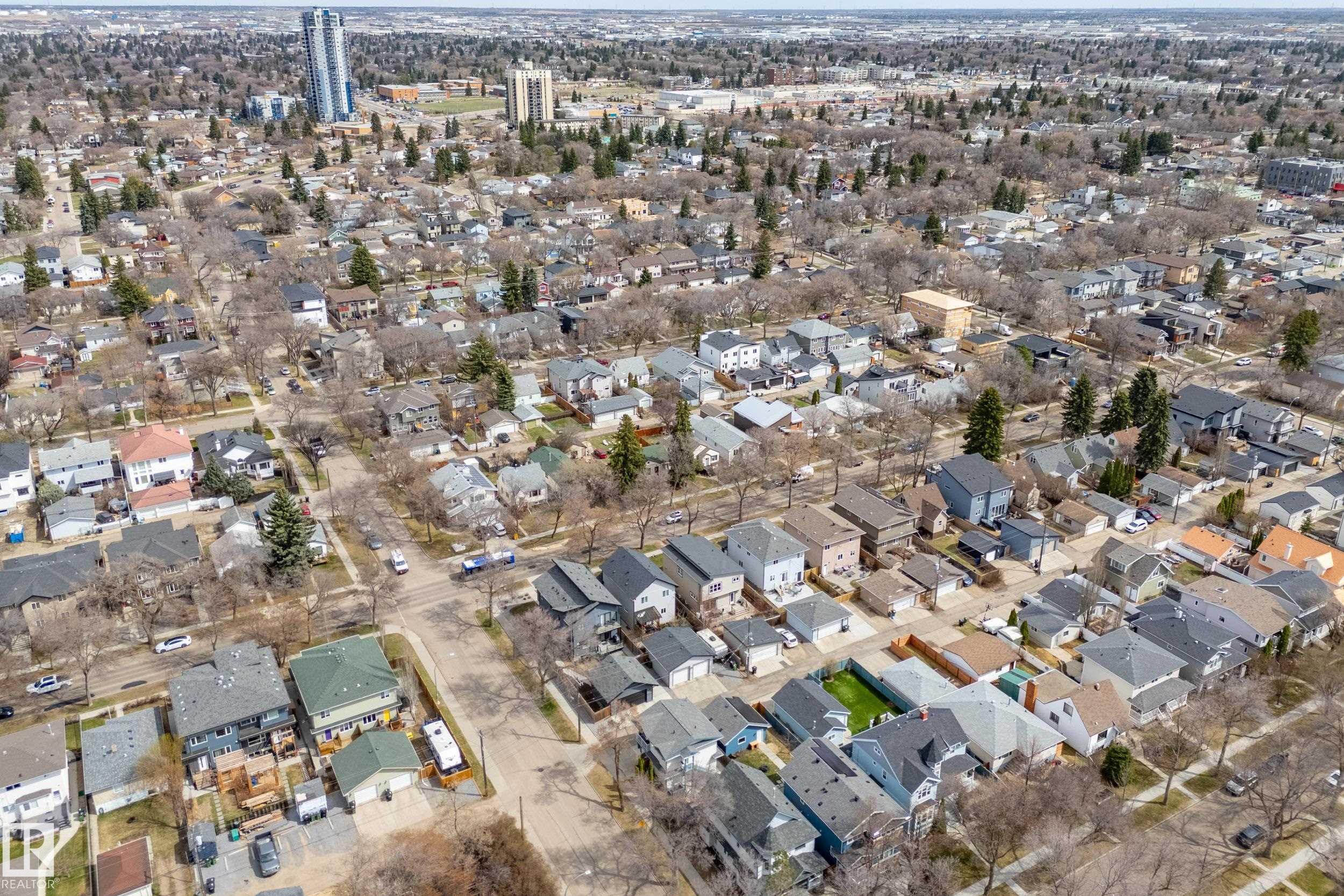 https://zimg.paragon.ice.com/ParagonImages/Property/PM/RAE/225399440/58/0/0/c94d4f688f8d359b36827cbe08df1df8/1/fd921420f2b11004d089754d56759933/225399440-cd8f469c-3a32-4094-911e-5d8156477e09.JPG