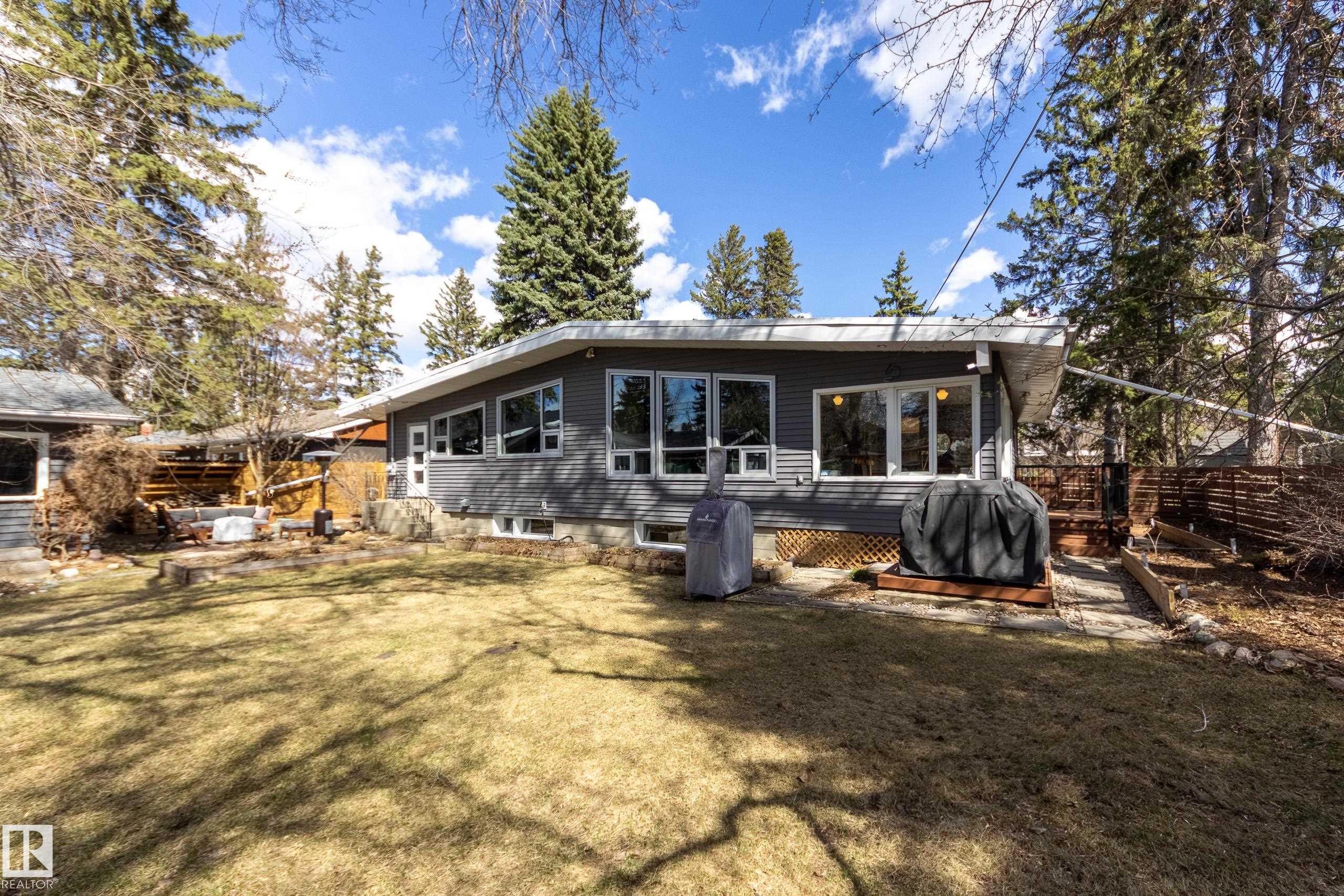 https://zimg.paragon.ice.com/ParagonImages/Property/PM/RAE/225399452/41/0/0/b45177ac2ca98be2ebc9e228224500a3/1/c584d0d6c80a954d9f0aa7608a9c62f2/225399452-470c71cb-63f5-4e0c-9b14-58fbb45f4193.JPG