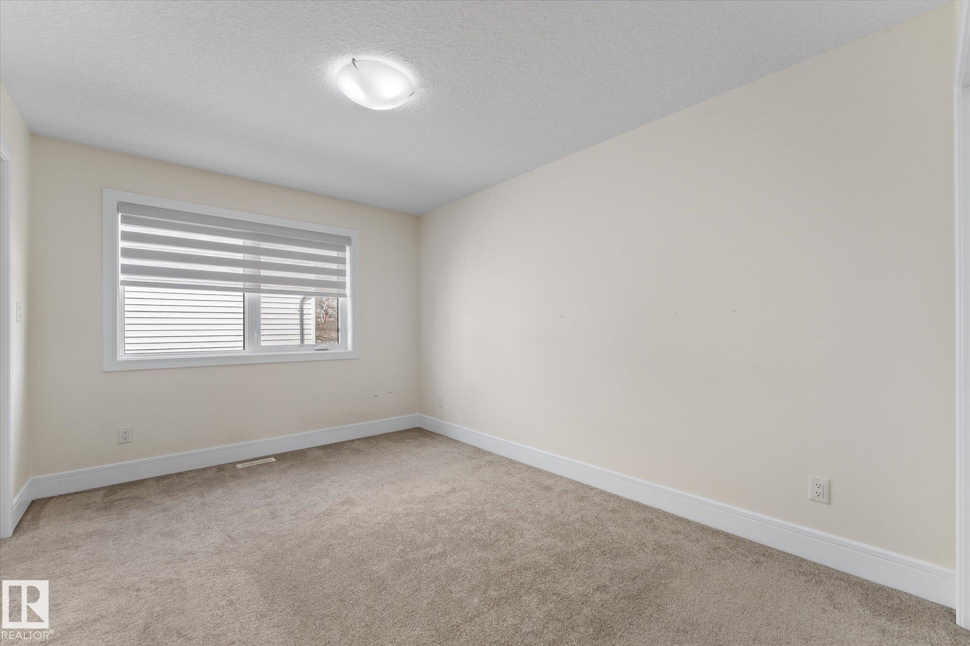 Photo 19 at 14914 108 Avenue NW, High Park, Edmonton