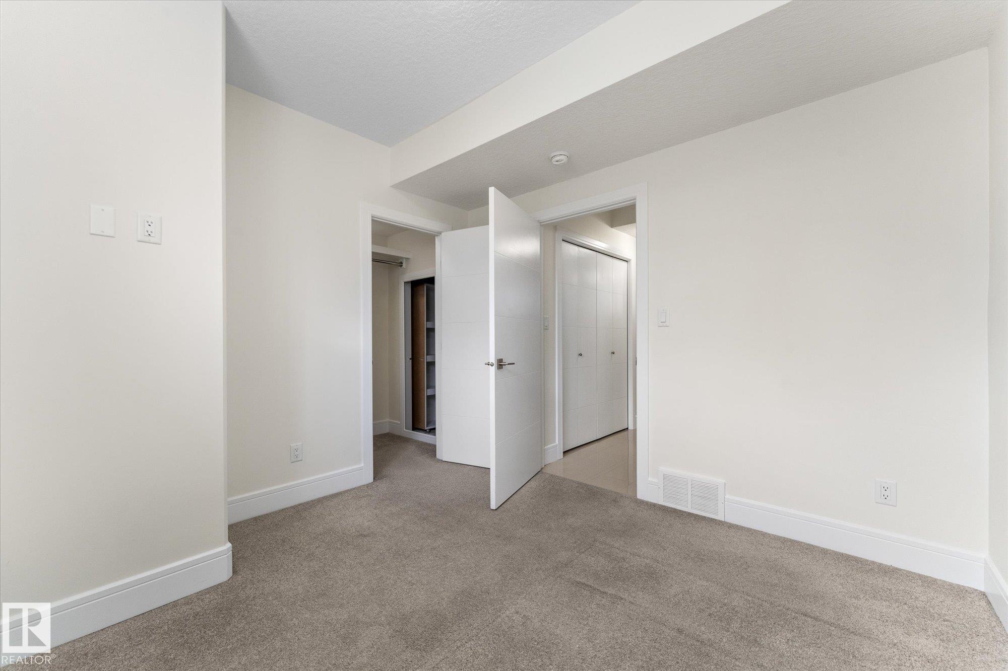 Photo 29 at 14914 108 Avenue NW, High Park, Edmonton