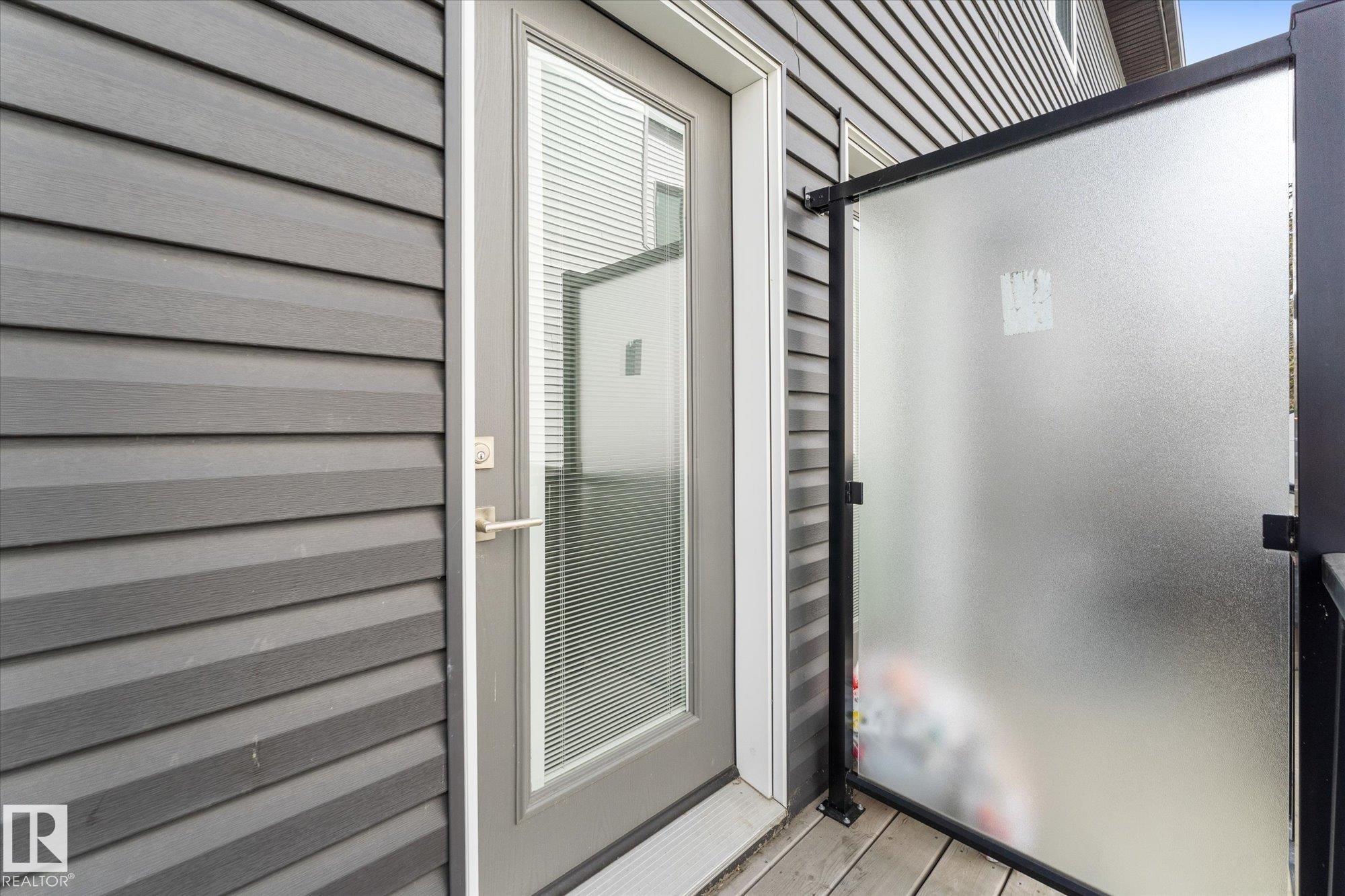 Photo 34 at 14914 108 Avenue NW, High Park, Edmonton
