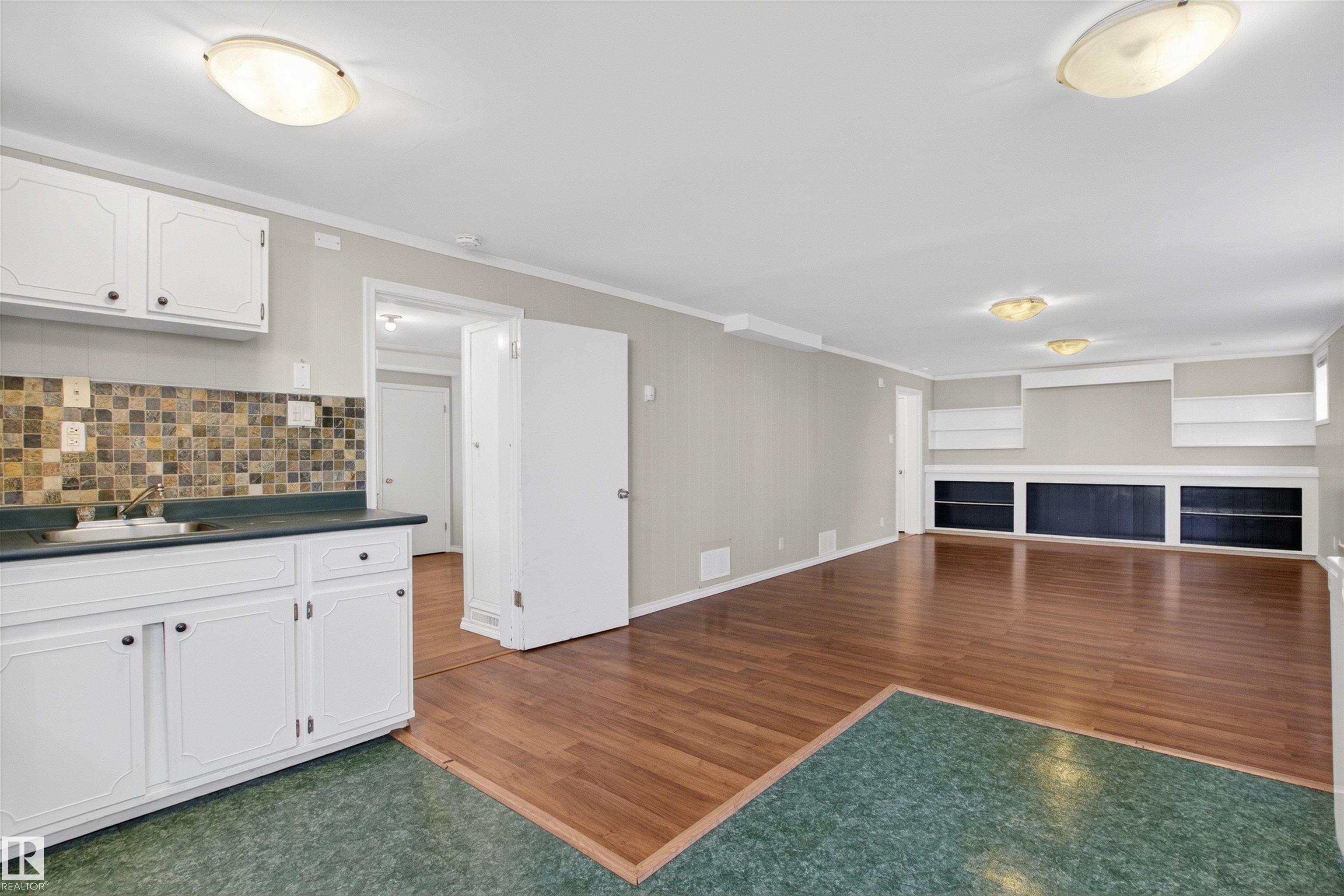 Photo 26 at 14232 95 Avenue NW, Crestwood, Edmonton