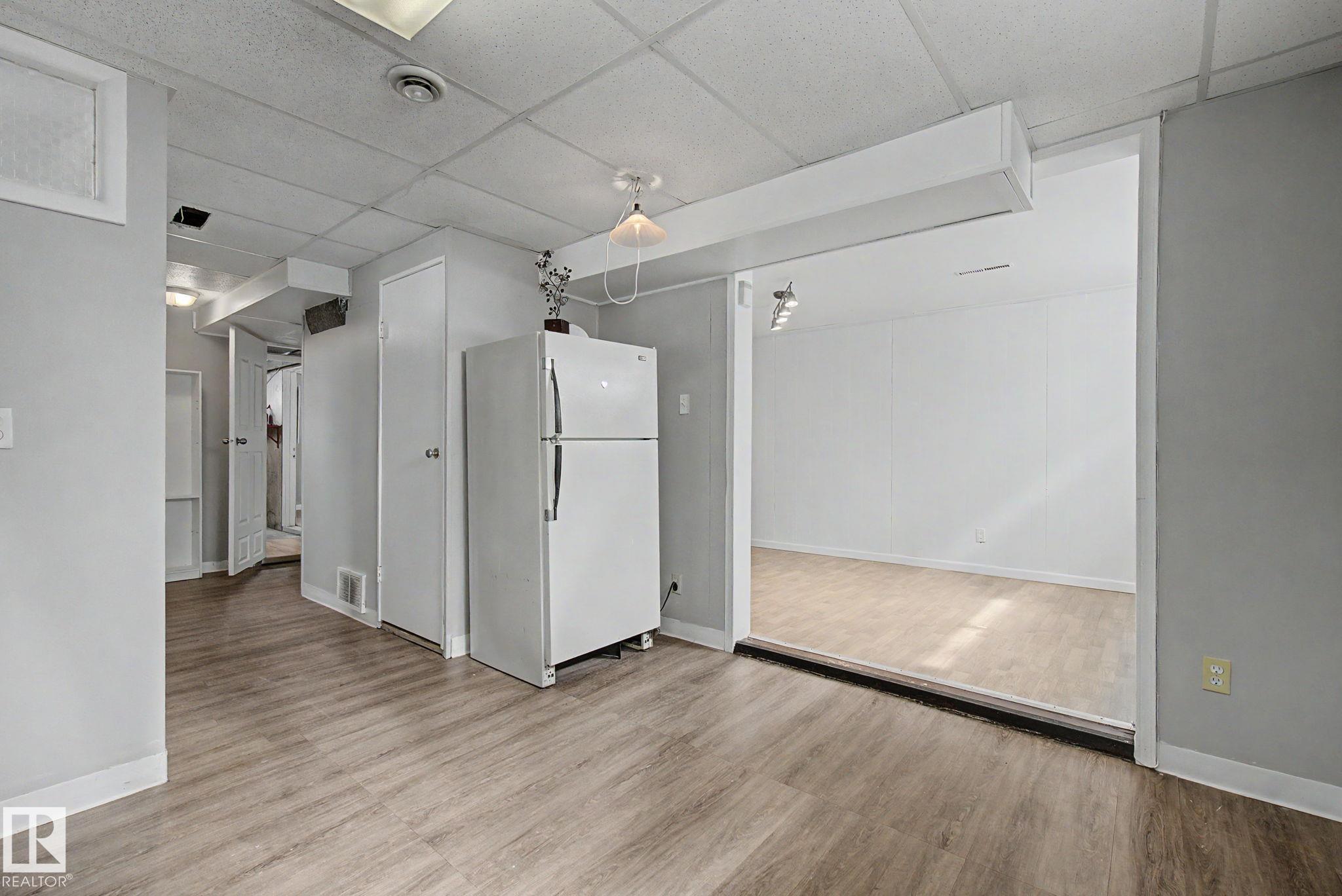 https://zimg.paragon.ice.com/ParagonImages/Property/PM/RAE/225399458/32/0/0/2ae58ab3719cc94a88e9527f342a6e6a/1/50c6a0370d6f7b3c4c6da9b522076f5c/225399458-97445a0f-14a8-4ffb-9639-3d8c0223f4f9.JPG